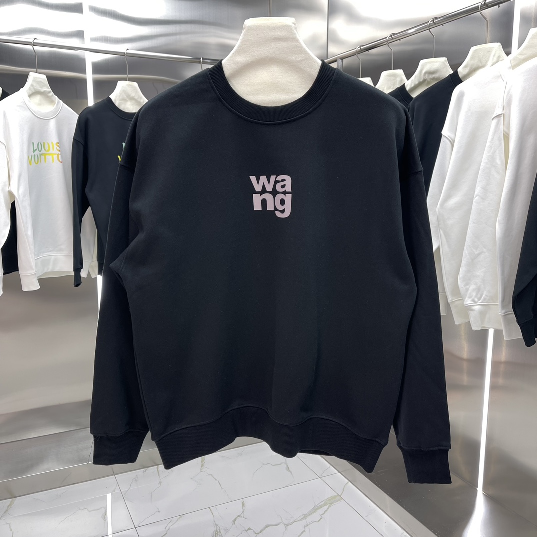 “CJCR: Alexanderwang’s Classic Circle Guard with Quality Cotton-Creed Fabric” - 图片 1