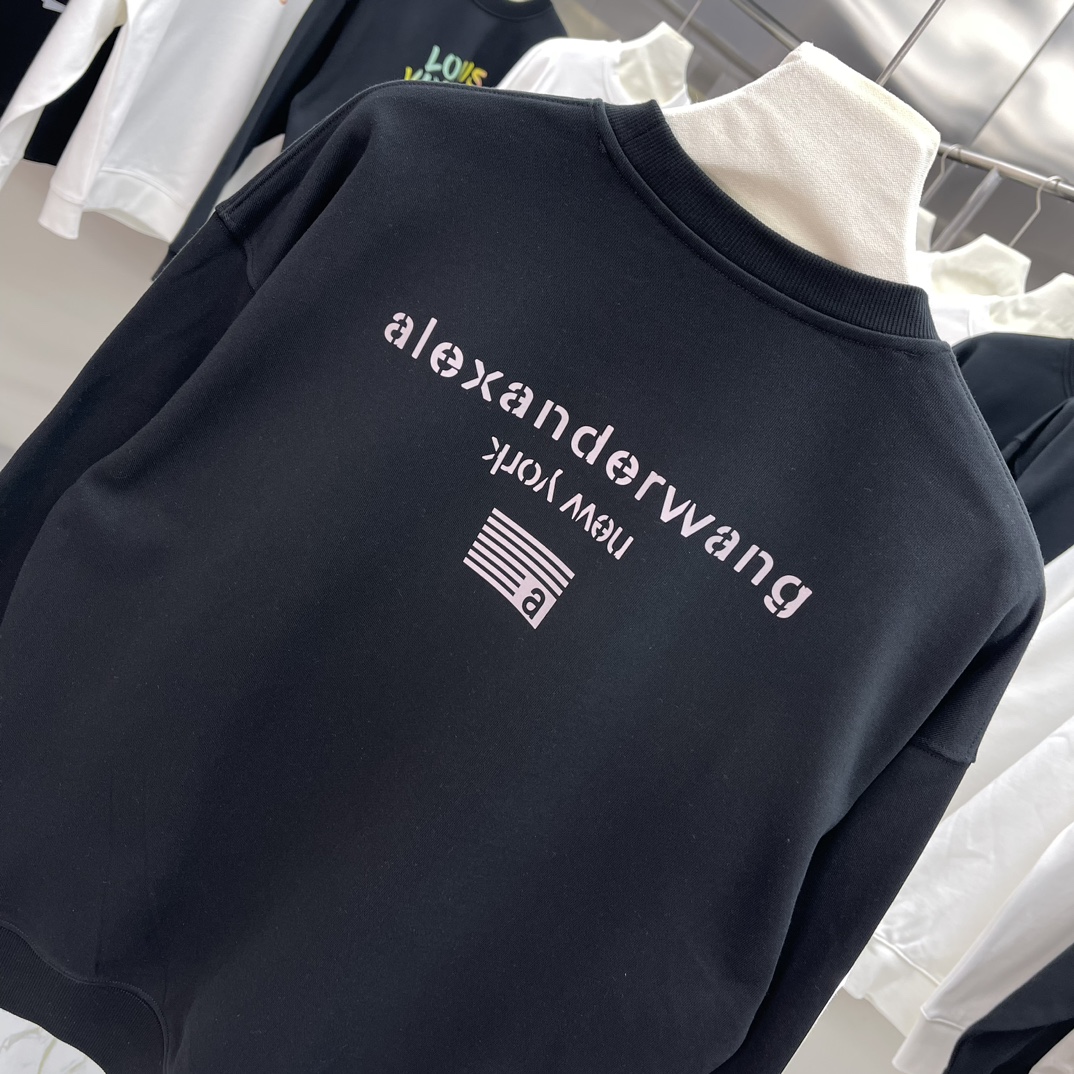 “CJCR: Alexanderwang’s Classic Circle Guard with Quality Cotton-Creed Fabric” - 图片 7