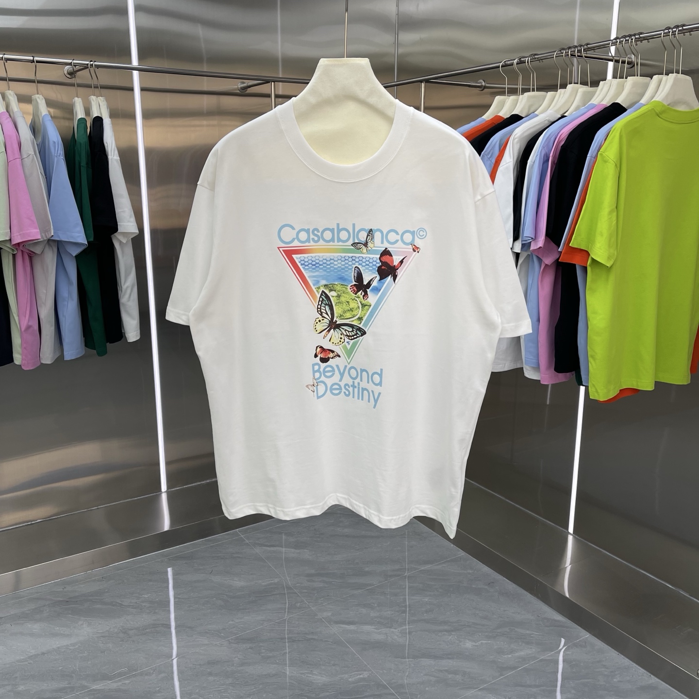P70 Nuevo Casablanca Colección Clásica - Camiseta de manga corta estampada estilo celebridad - Hecha de algodón de fibr…