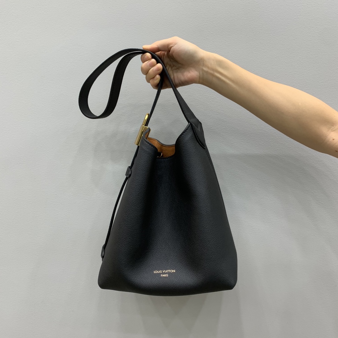 루이비통 M25352 가방 Louis Vuitton Bag