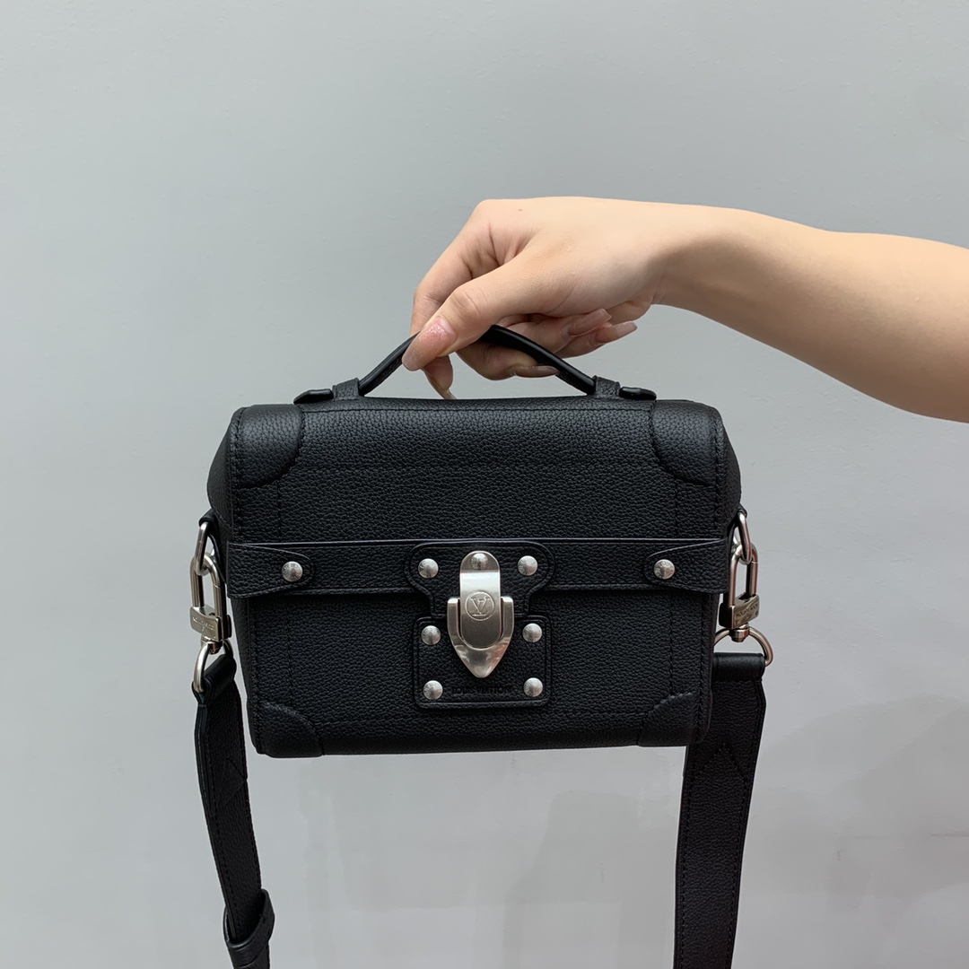 루이비통 M11516 가방 Louis Vuitton