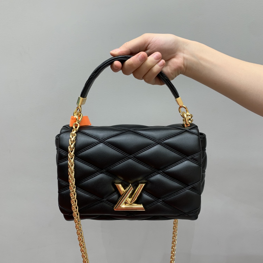 루이비통 M22891 가방 Louis Vuitton