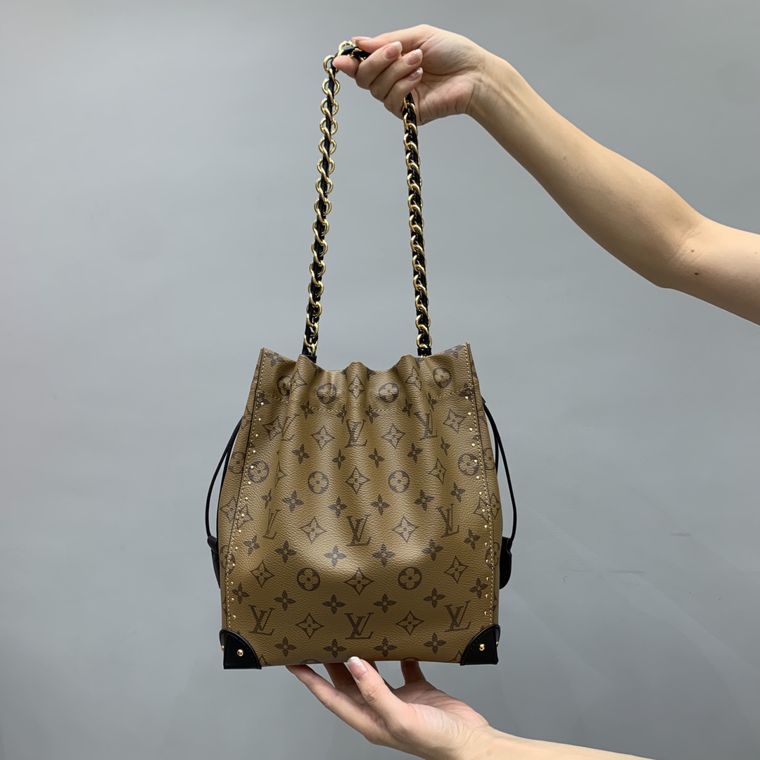 루이비통 M13324 가방 Louis Vuitton Bag