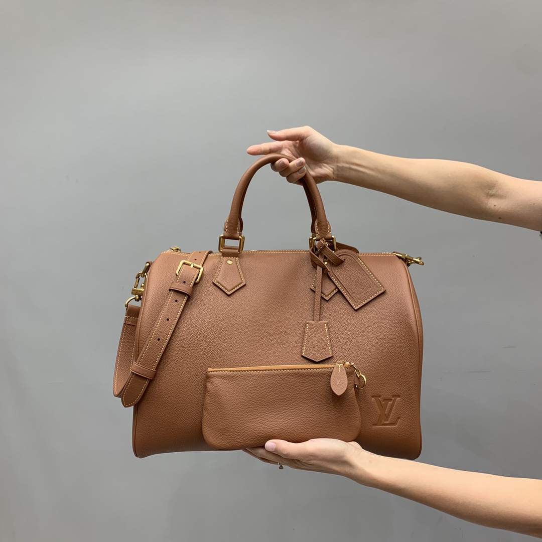 루이비통 M12672 가방 Louis Vuitton