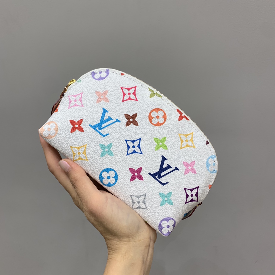루이비통 M13744 가방 Louis Vuitton