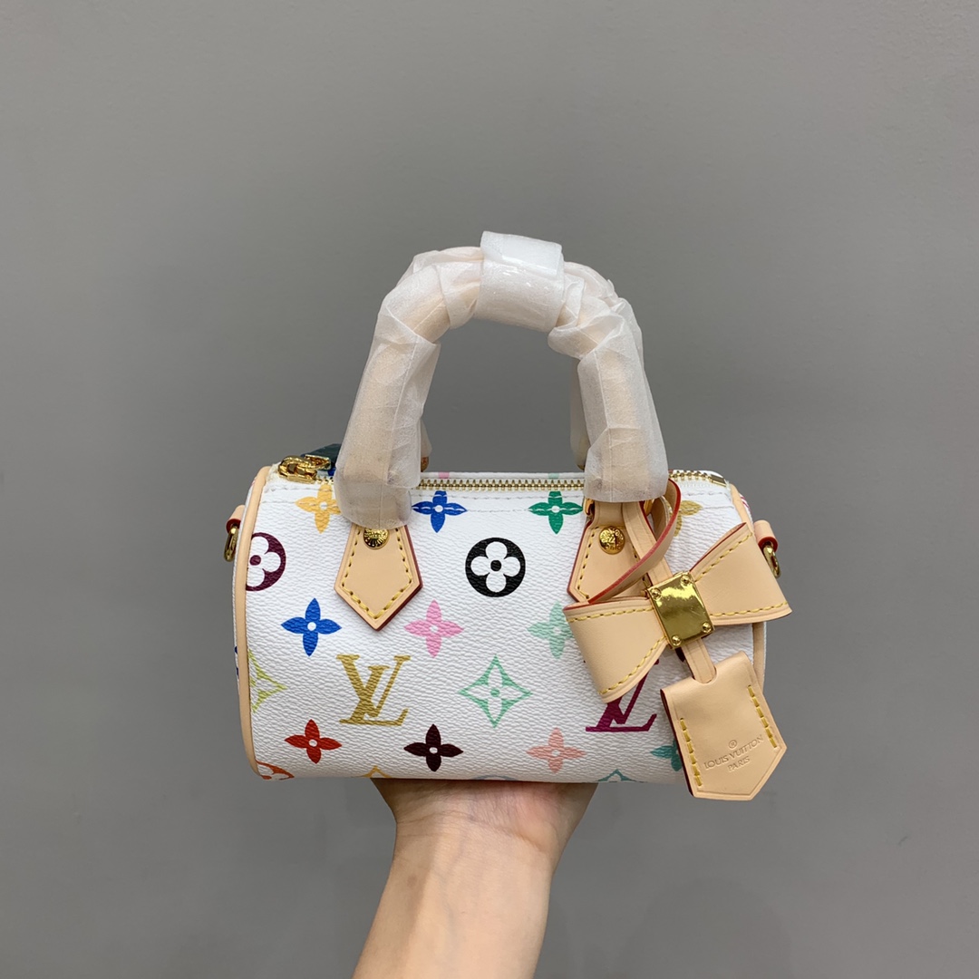 루이비통 M13391 가방 Louis Vuitton