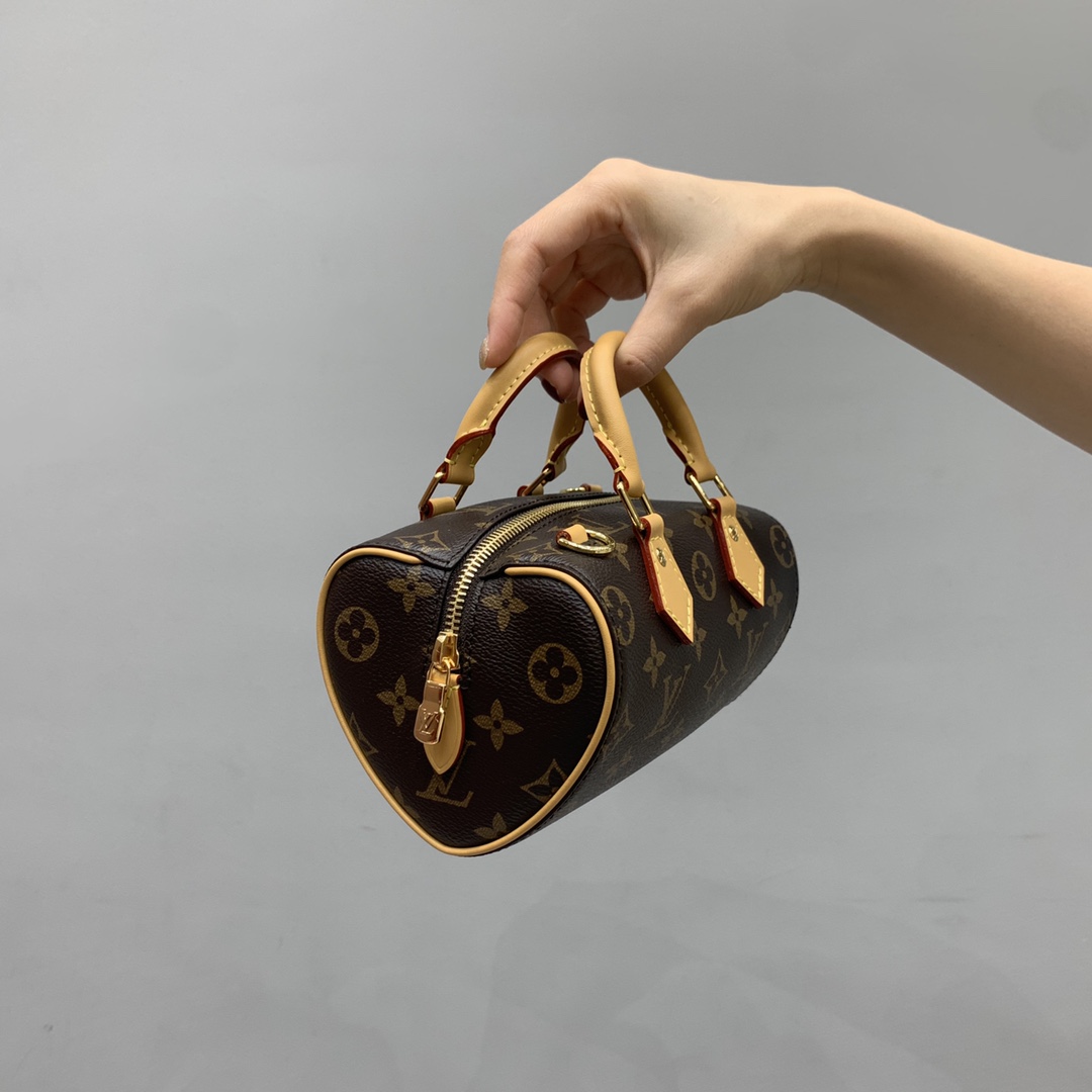 루이비통 M13226 가방 Louis Vuitton