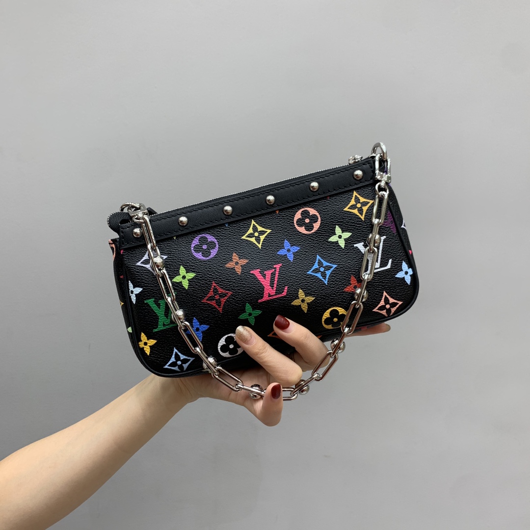 루이비통 M13663 가방 Louis Vuitton