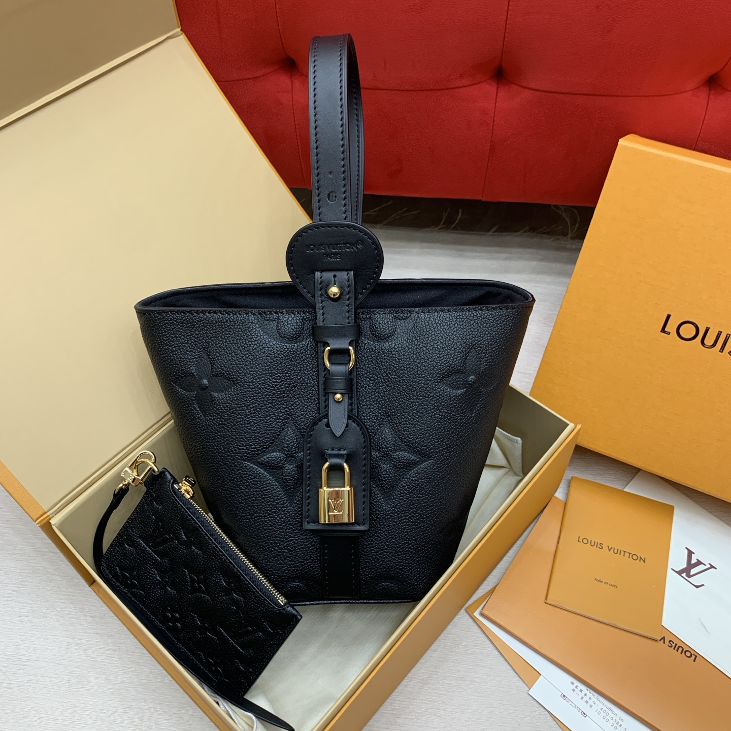 루이비통 M13480 가방 Louis Vuitton