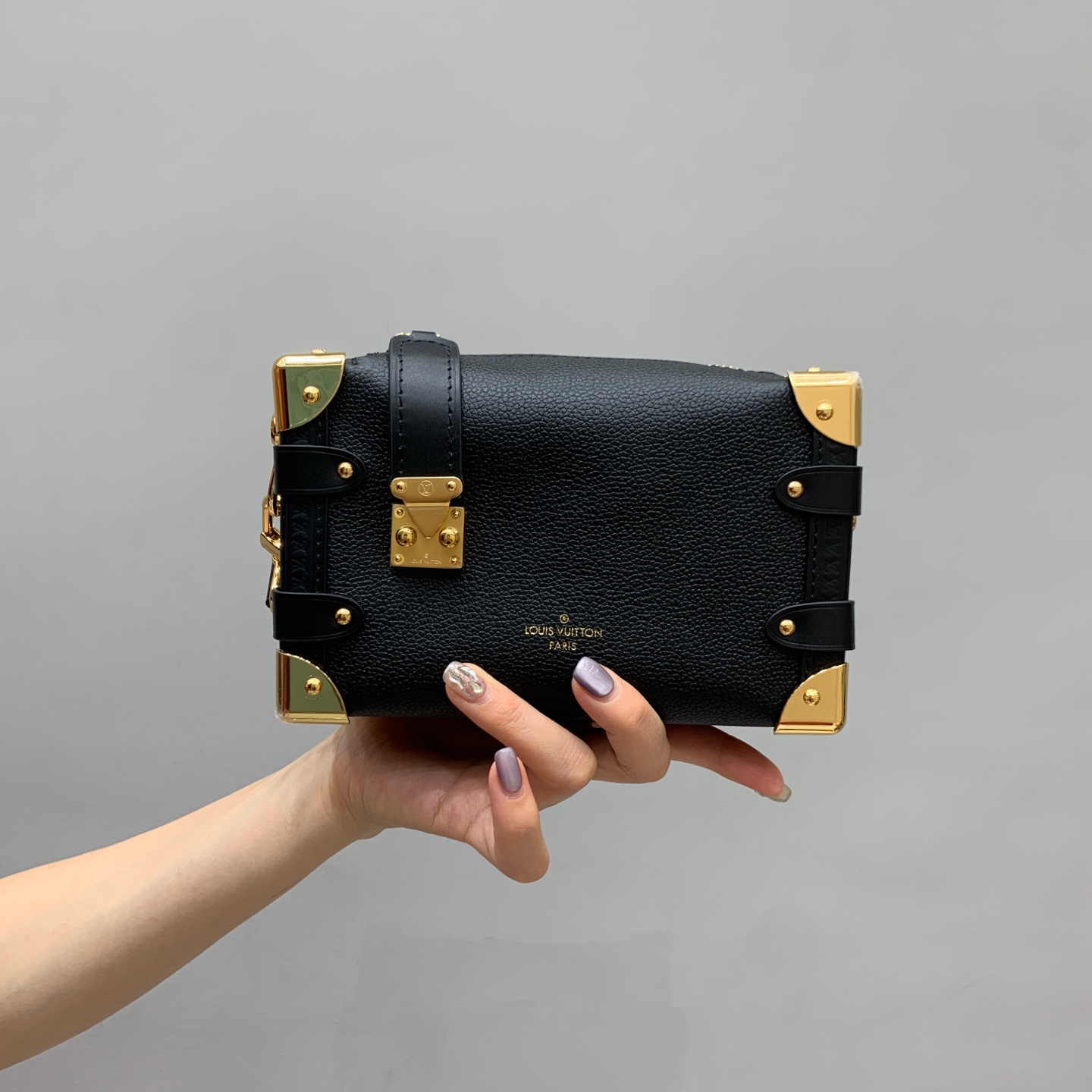 루이비통 M23817 가방 Louis Vuitton