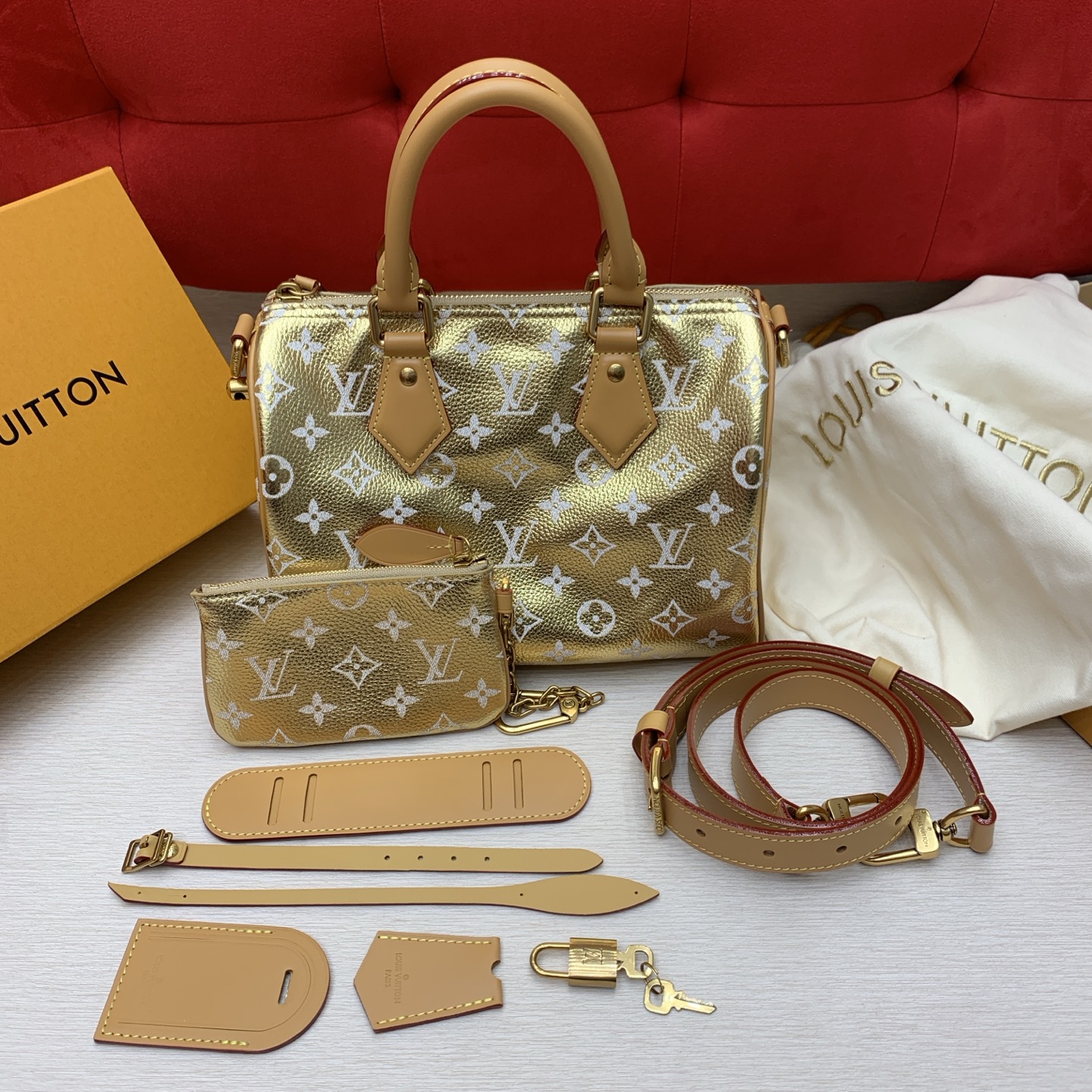 루이비통 M24440 가방 Louis Vuitton Bag