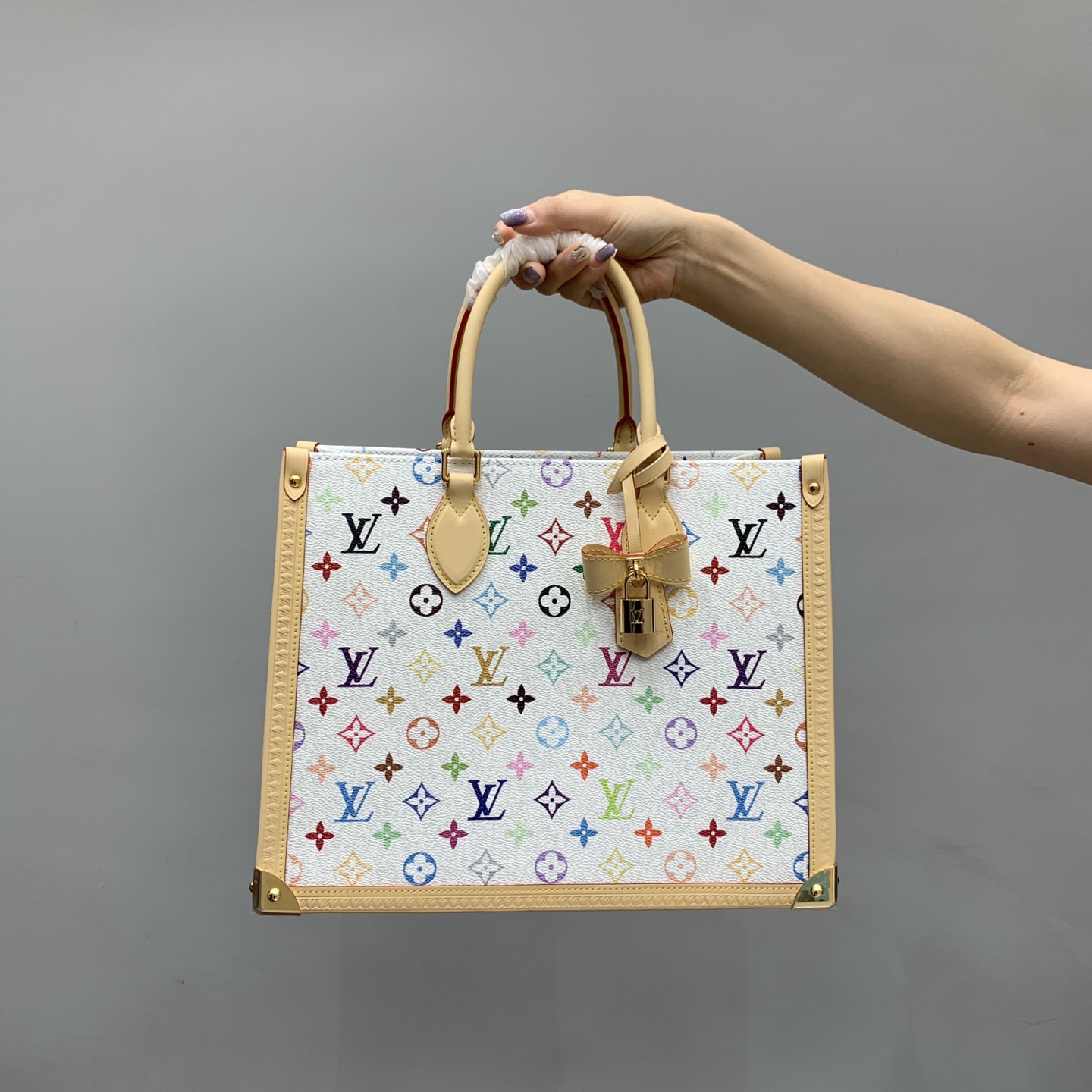 루이비통 M13079 가방 Louis Vuitton