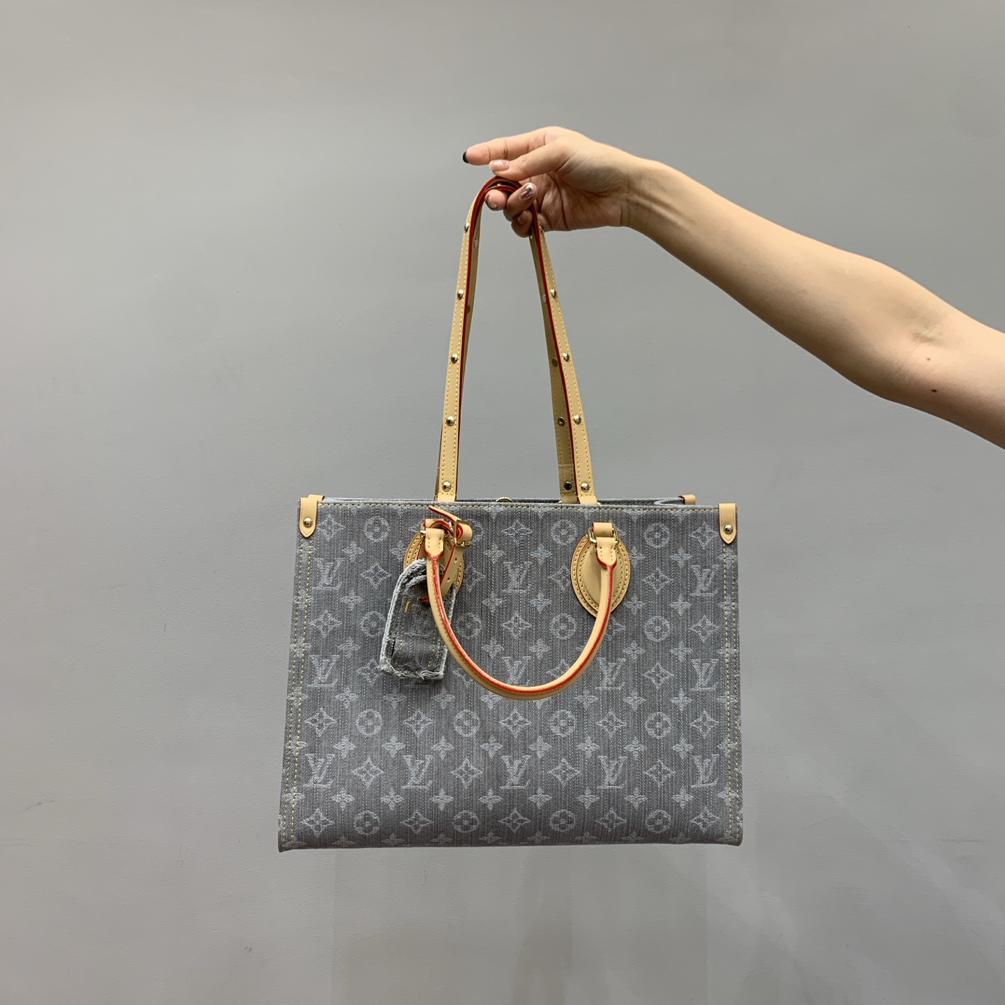 루이비통 M13189 가방 Louis Vuitton