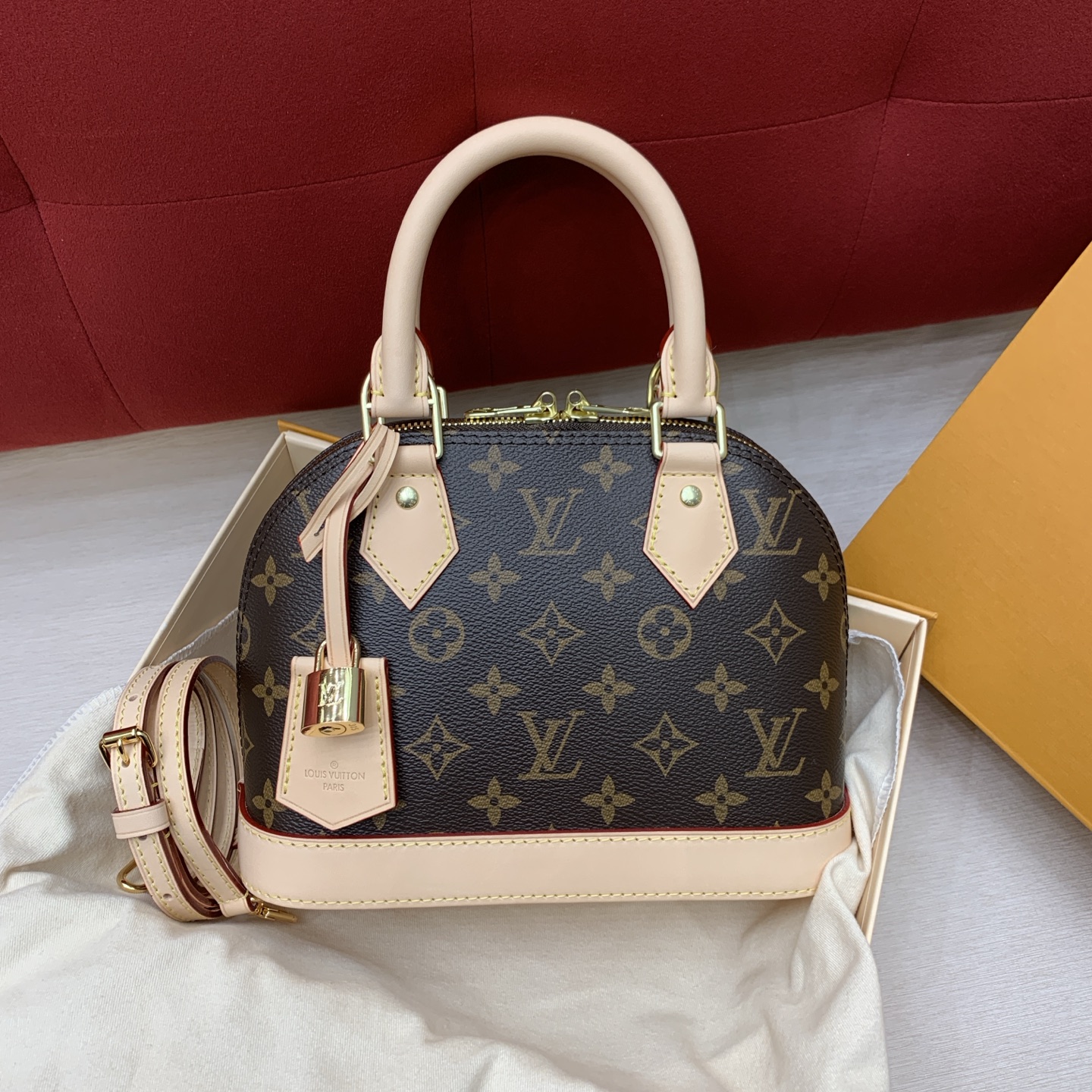 루이비통 M46990 가방 Louis Vuitton