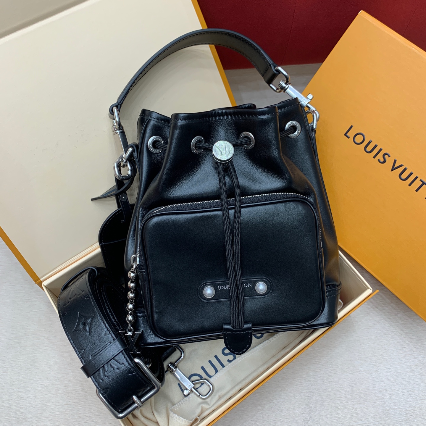 루이비통 M13985 가방 Louis Vuitton