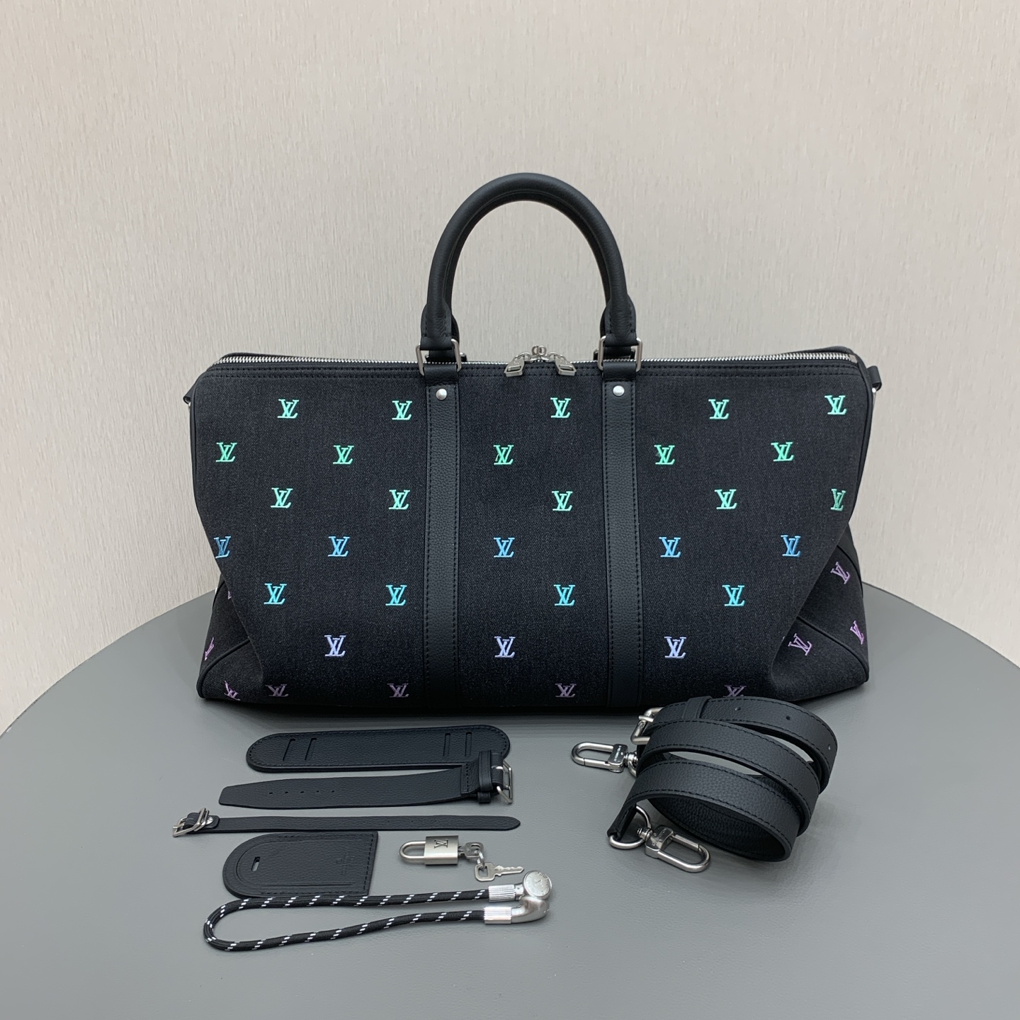 루이비통 M13966 가방 Louis Vuitton