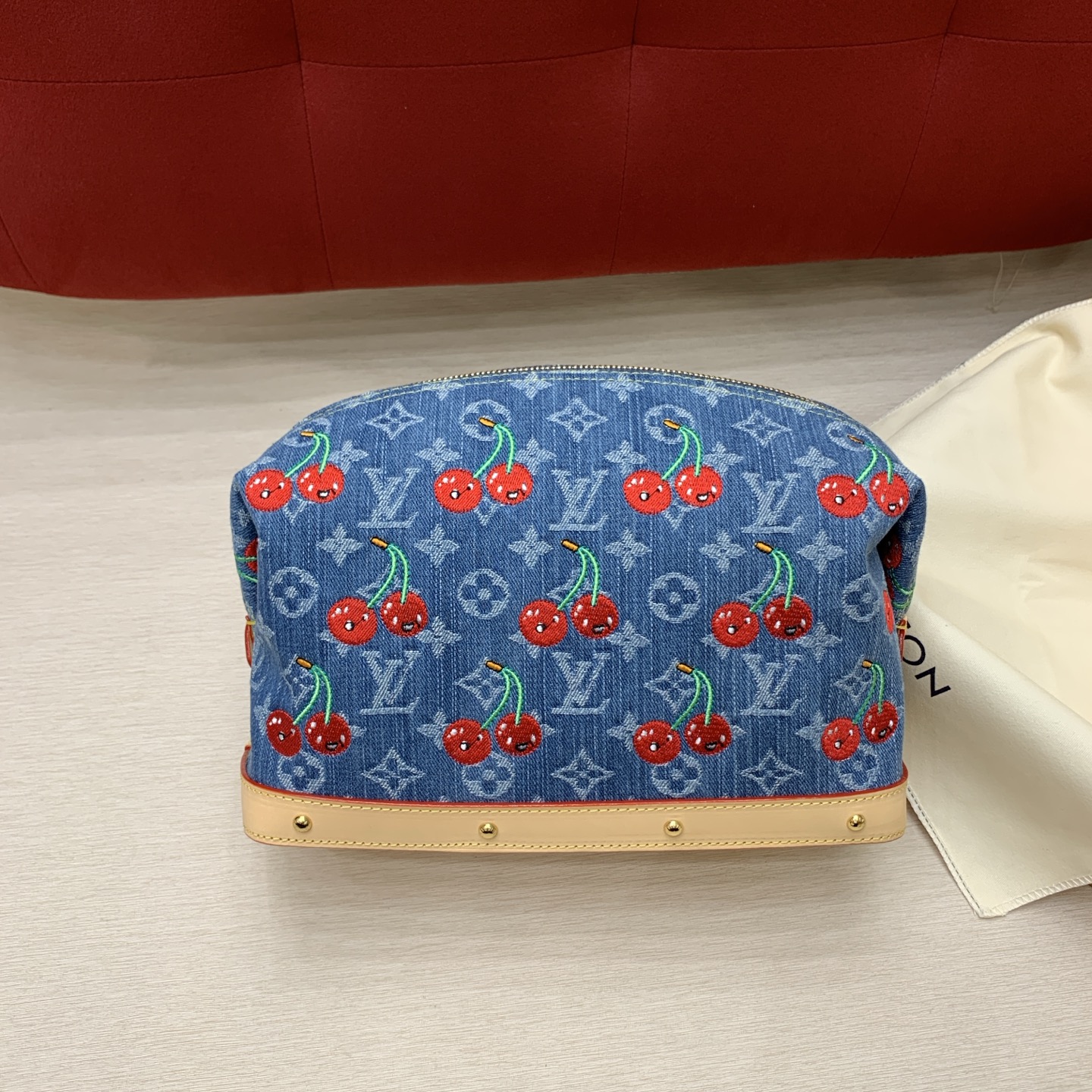 루이비통 M13893 가방 Louis Vuitton