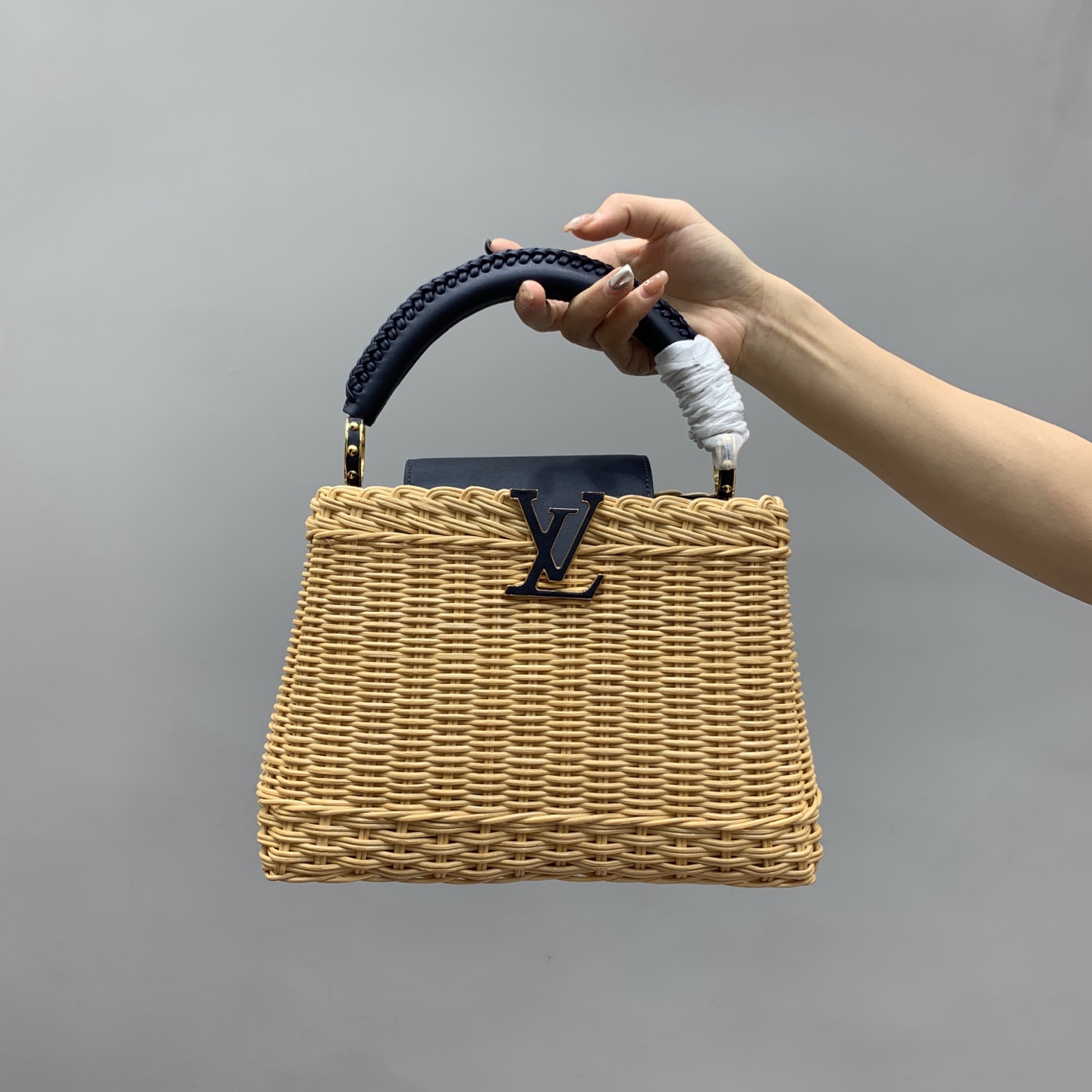 루이비통 M14366 가방 Louis Vuitton