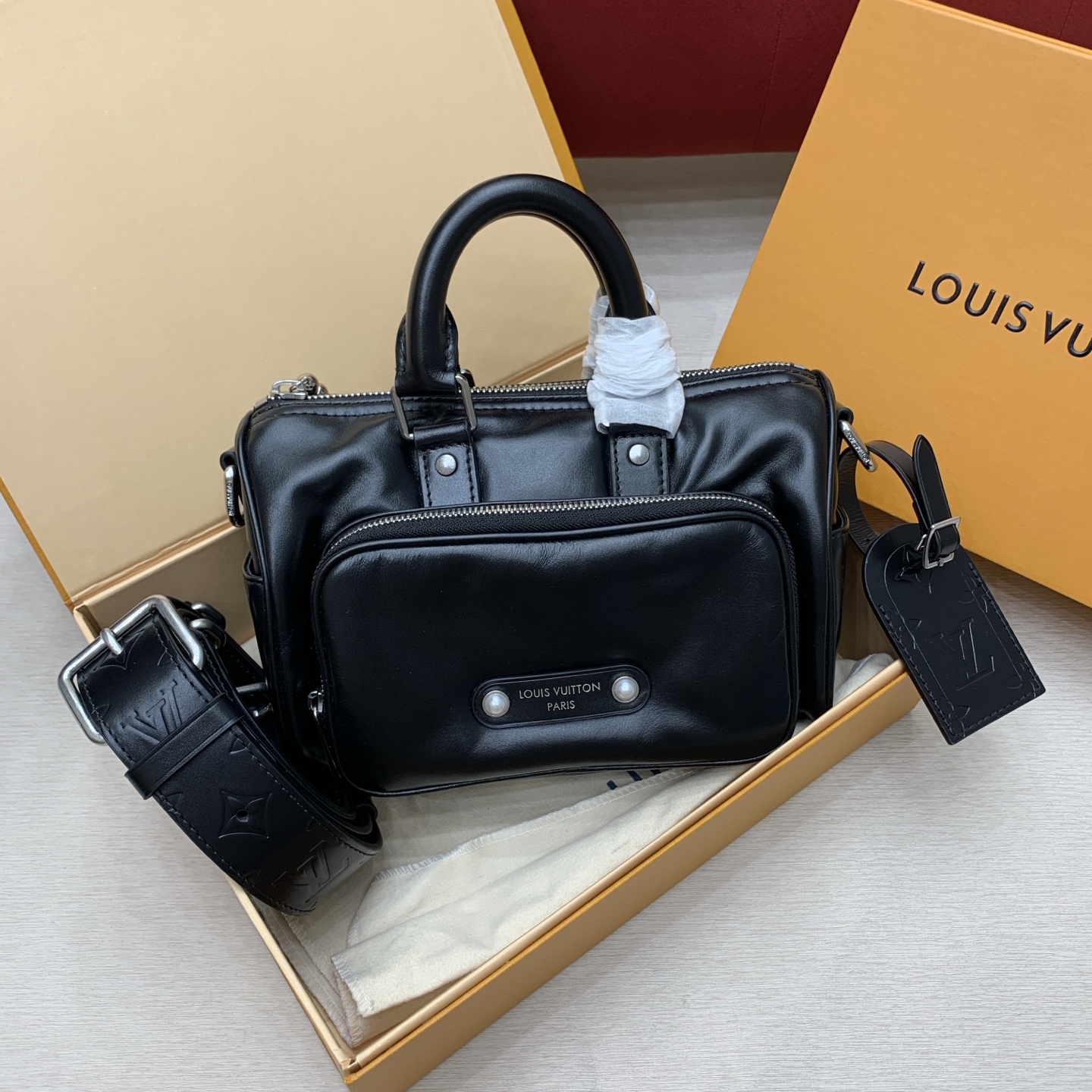 루이비통 M13988 가방 Louis Vuitton