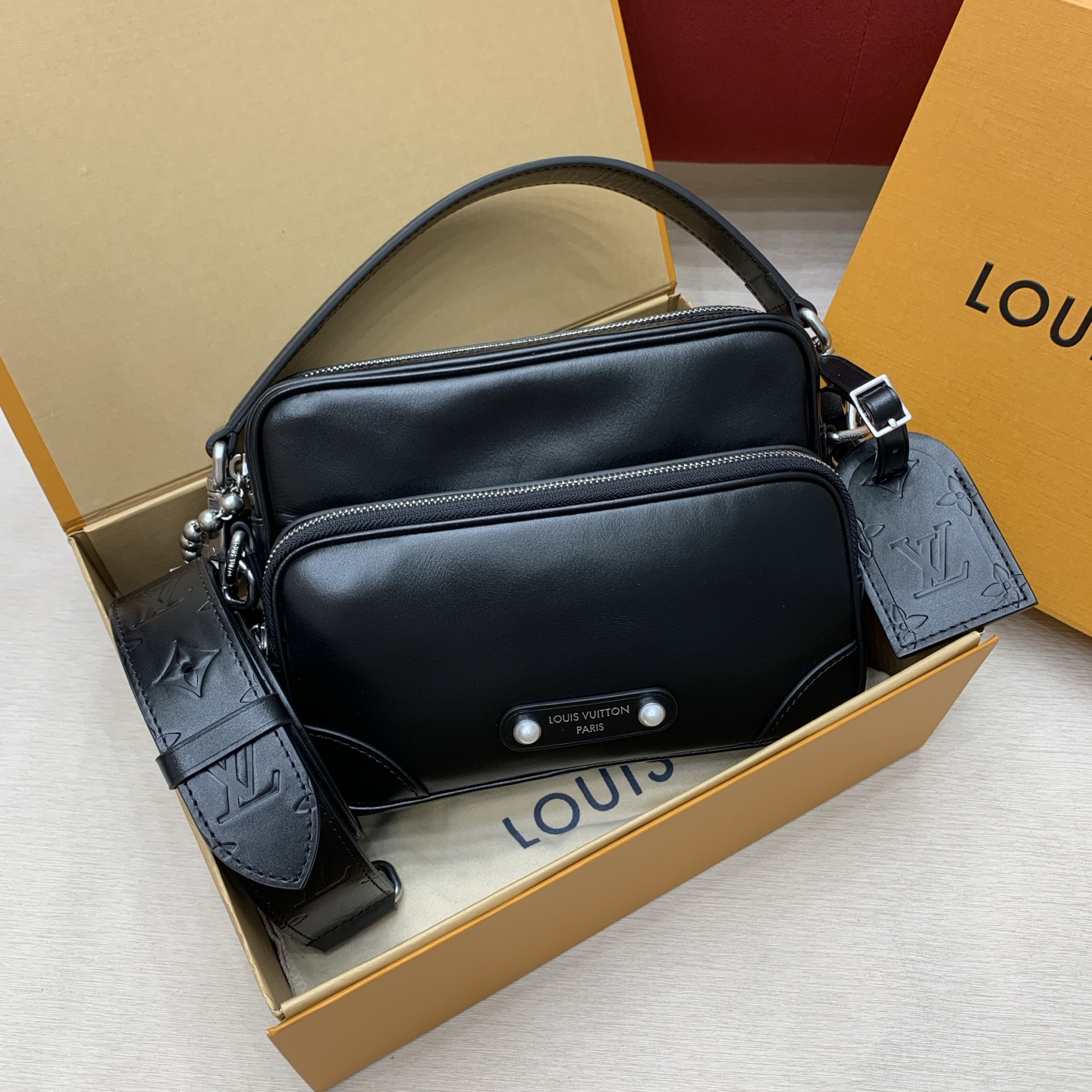 루이비통 M13987 가방 Louis Vuitton