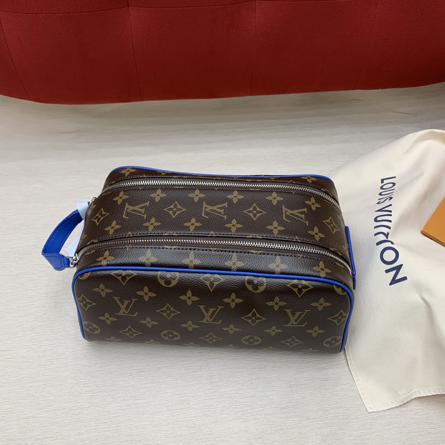 루이비통 M12642 가방 Louis Vuitton