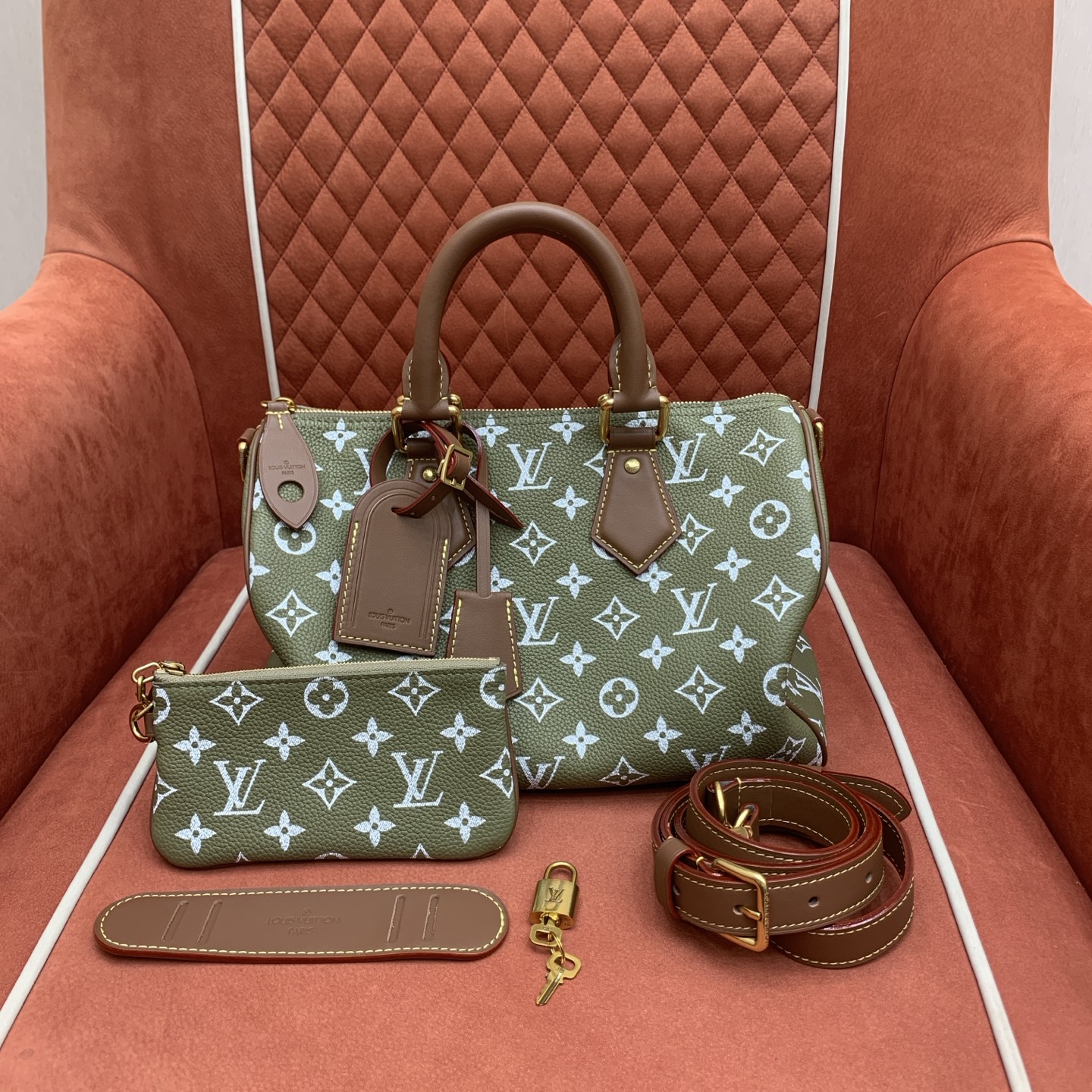 루이비통 M15241 가방 Louis Vuitton