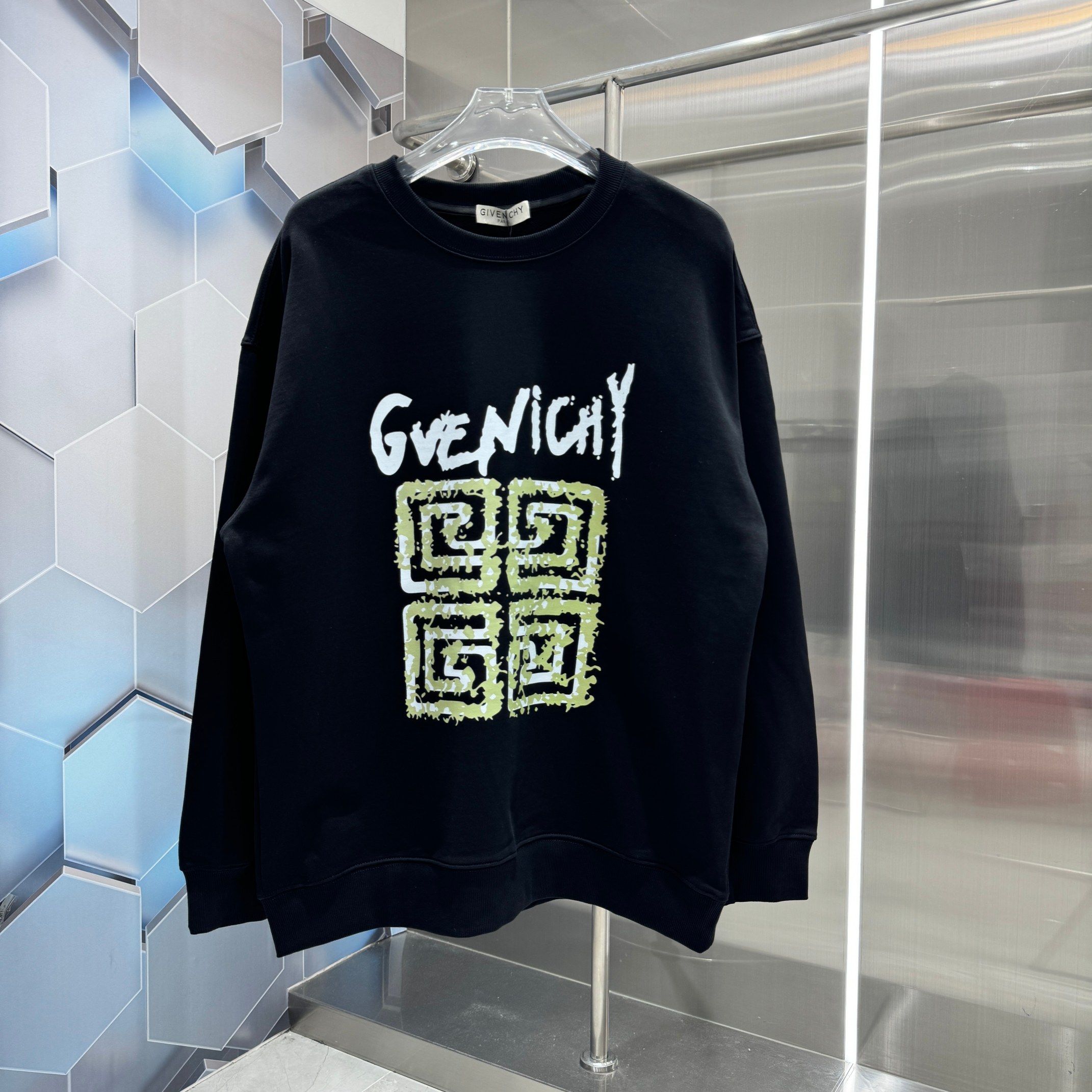 TL GVANH 2024, NEW FALL AND WINTER, PERSONAL PRINTING, ROUND-COLOURED, MALE AND FEMALE, FIVE YARDS, BLACK, WHITE - 图片 1