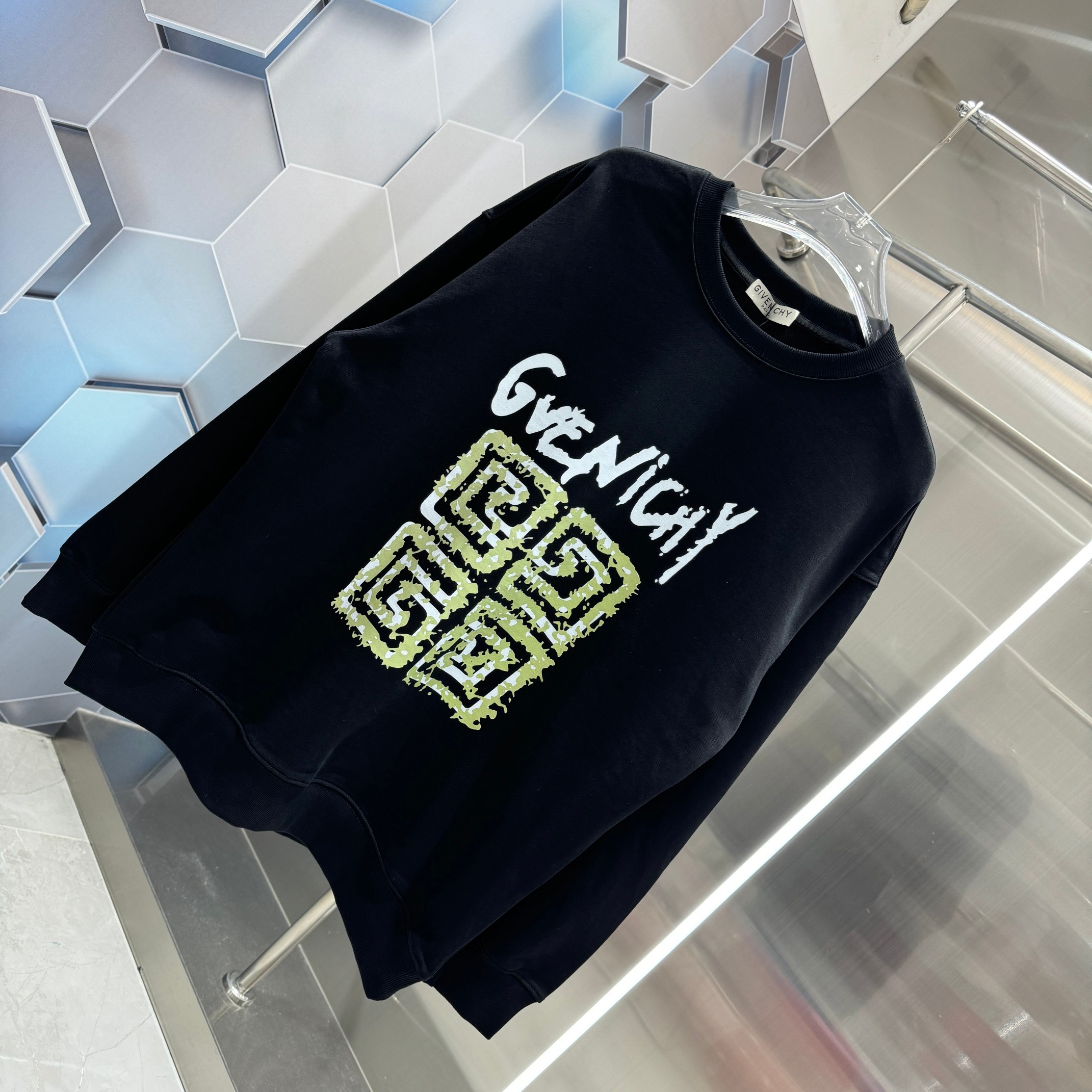 TL GVANH 2024, NEW FALL AND WINTER, PERSONAL PRINTING, ROUND-COLOURED, MALE AND FEMALE, FIVE YARDS, BLACK, WHITE - 图片 2