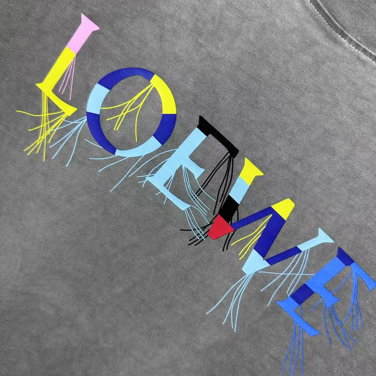 “Spring 2025 Fashion: New T-Shirts Collection in Various Sizes and Colors” - 图片 6