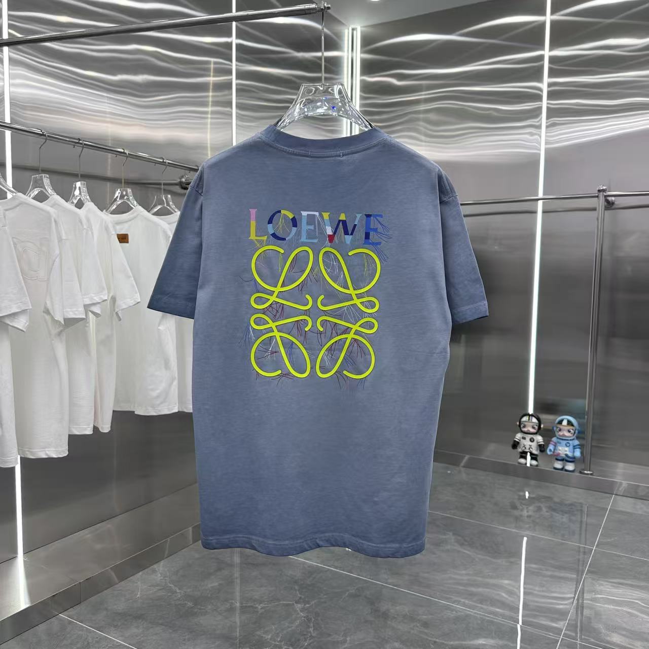 “Spring 2025 Fashion: New Silica T-Shirt Collection in Various Sizes and Colors” - 图片 7