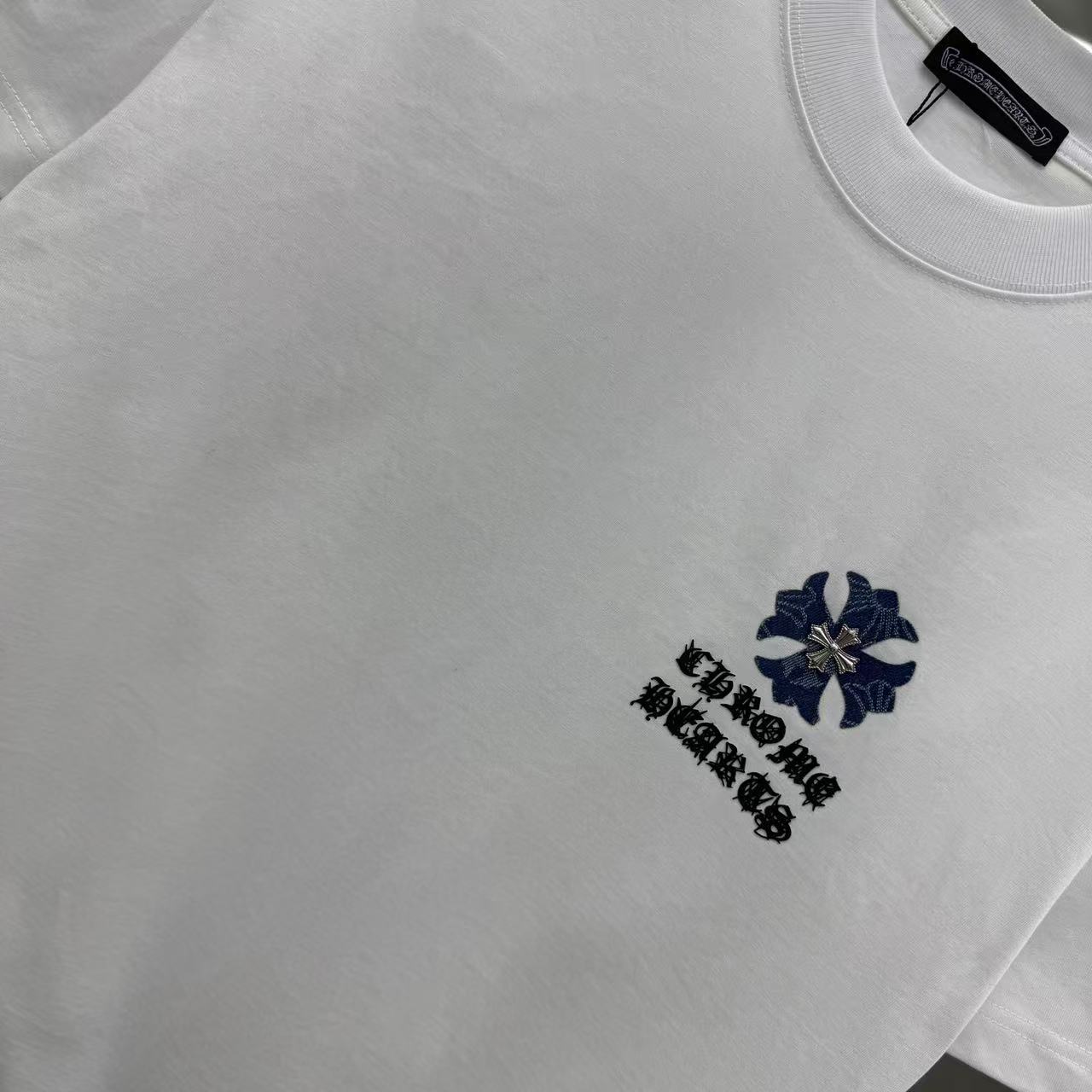 P115 CH克罗心 2025春秋新款 320克 圆领短袖 烫钻➕硅胶工艺  男女同款宽松版 S M L XL XXL 五个码 黑色 白色 