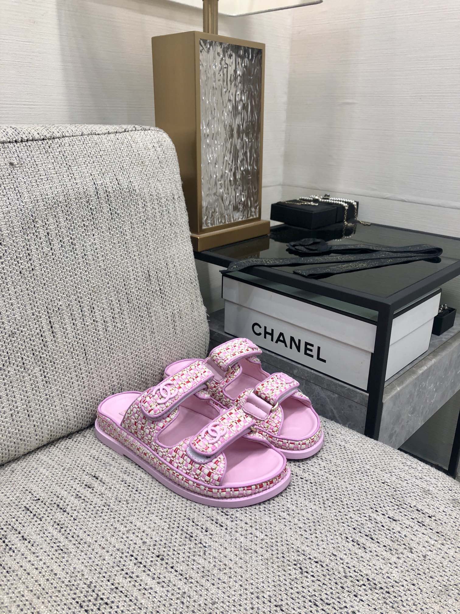 Chanel Pink Tweed Velcro Sandals - Luxurious and Comfortable Slides 8 i1717014990 383 7
