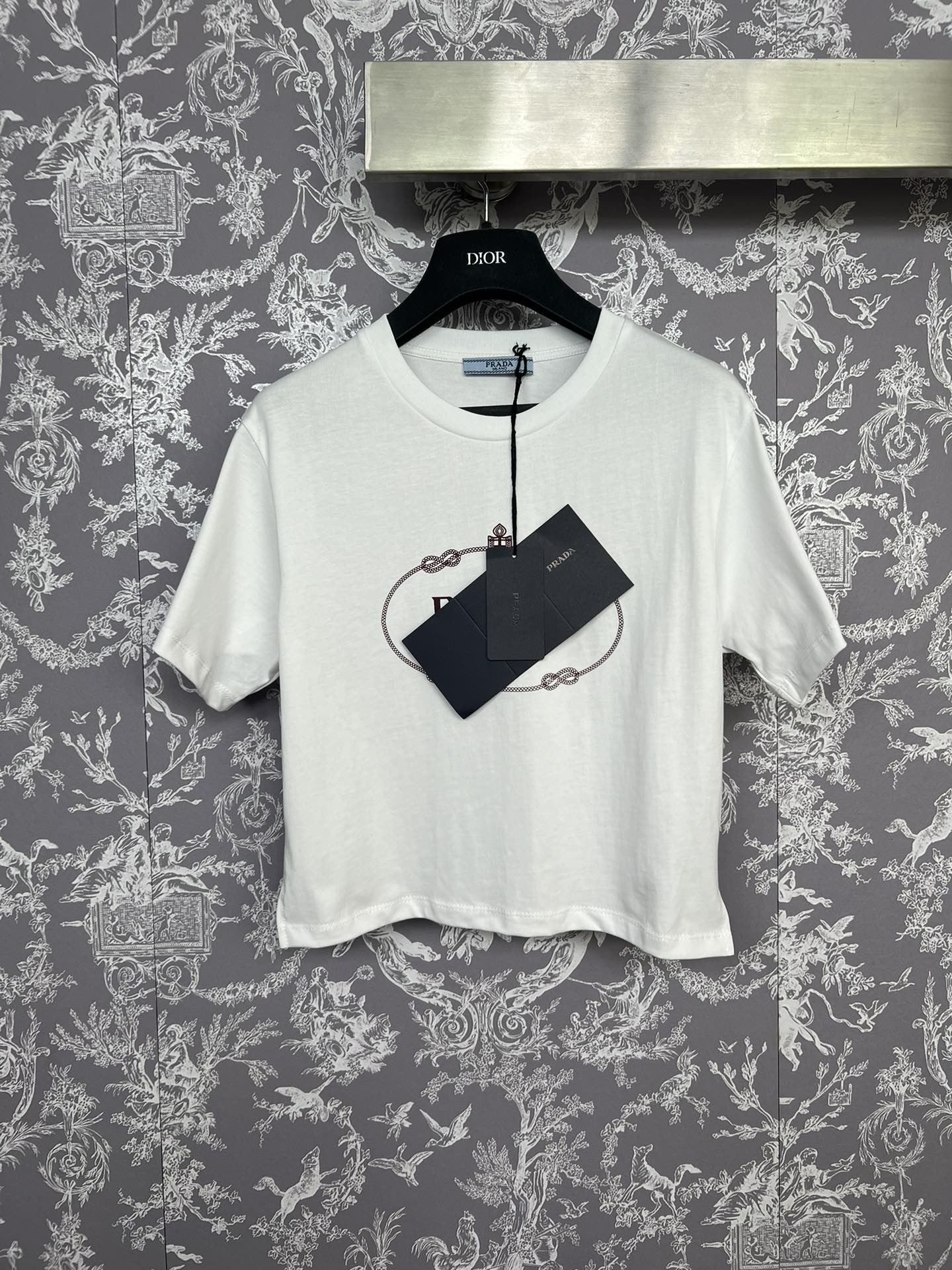 Prada En ligne
 Vêtements T-Shirt Imprimé Coton Série d’été