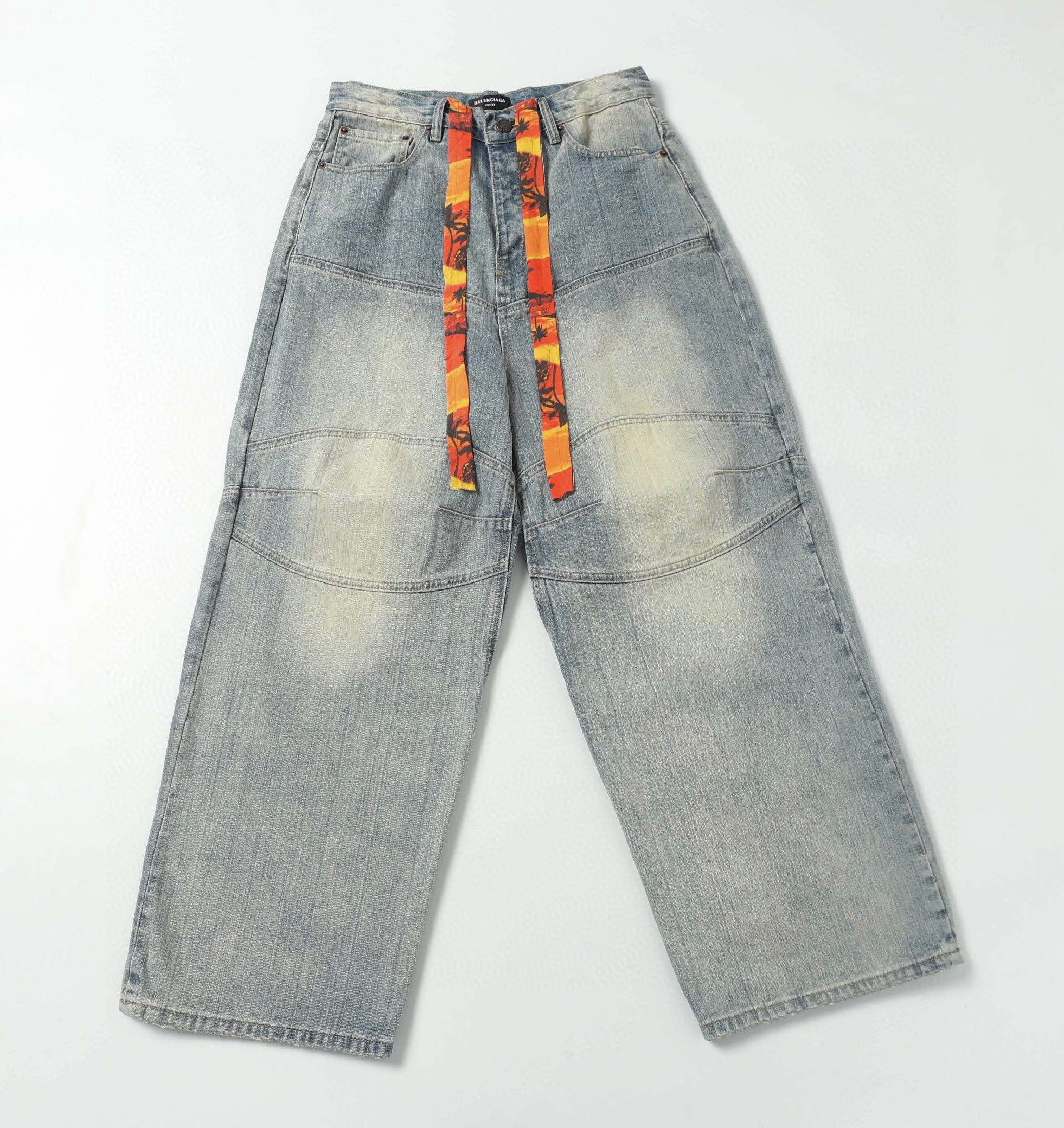 Versión superior, réplica 1:1. Balenciaga 25ss nuevos pantalones vaqueros largos de mezclilla con silueta. Unisex. Tall…
