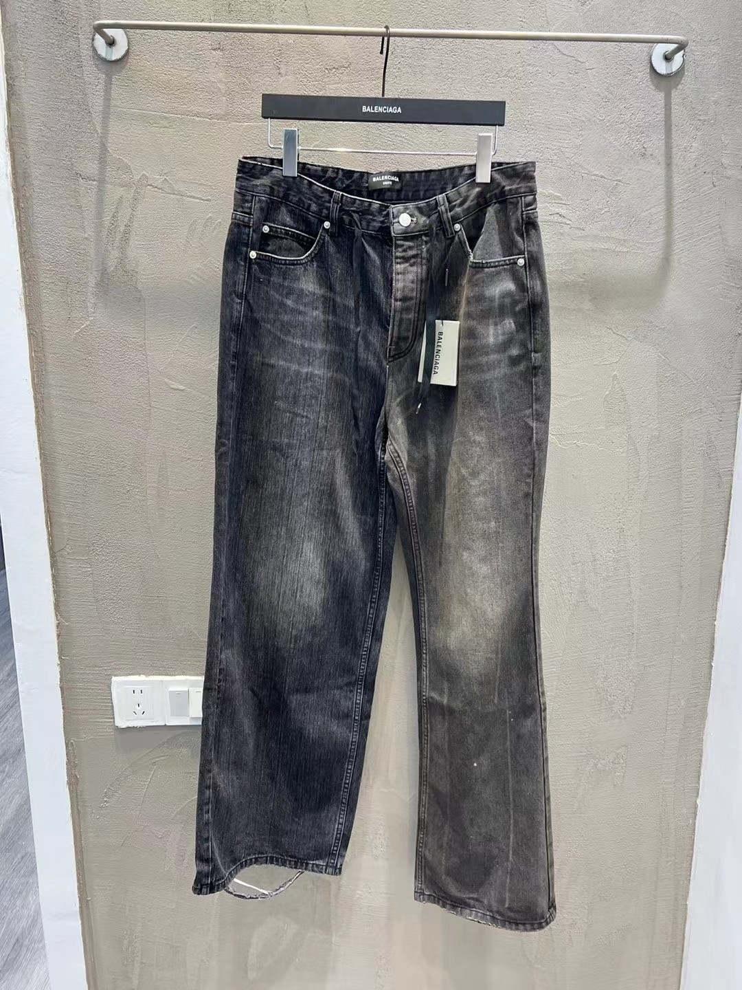 Calidad de sitio web oficial 🔥 Alta calidad, versión alta Balenciaga 25ss nuevos pantalones vaqueros largos con panele…