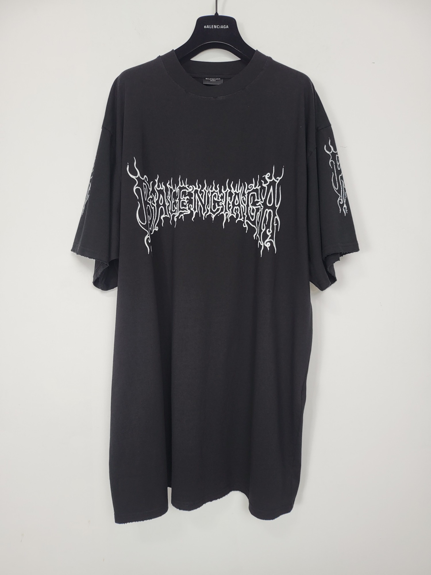발렌시아가 2024SS 프린트 반팔 티셔츠 822 Balenciaga T Shirt