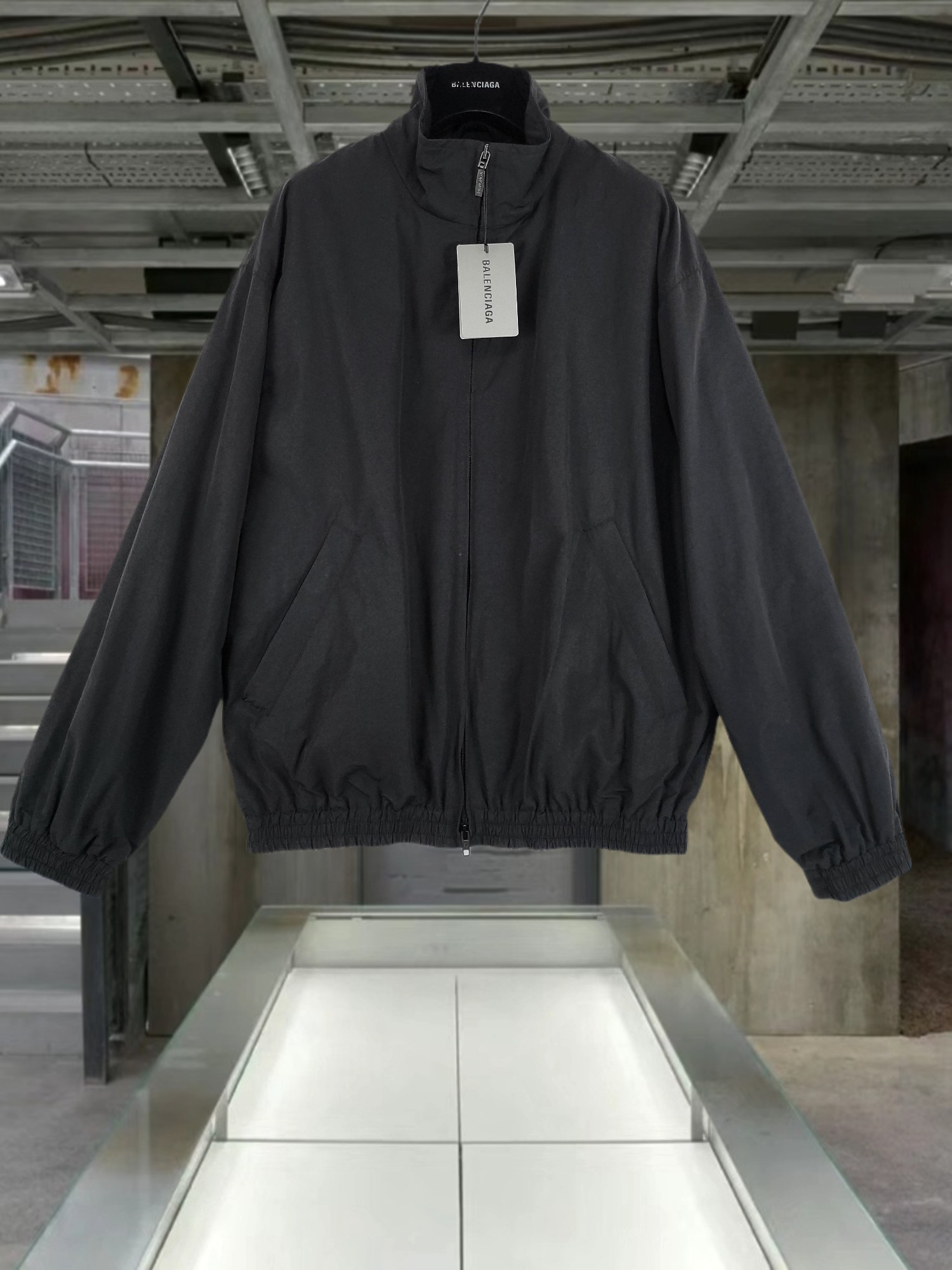 발렌시아가 2024SS 자수 자켓 5583