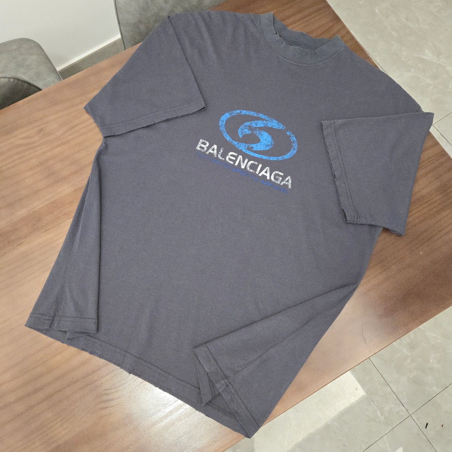 발렌시아가 2024SS 코튼 반팔 티셔츠 839 Balenciaga T Shirt
