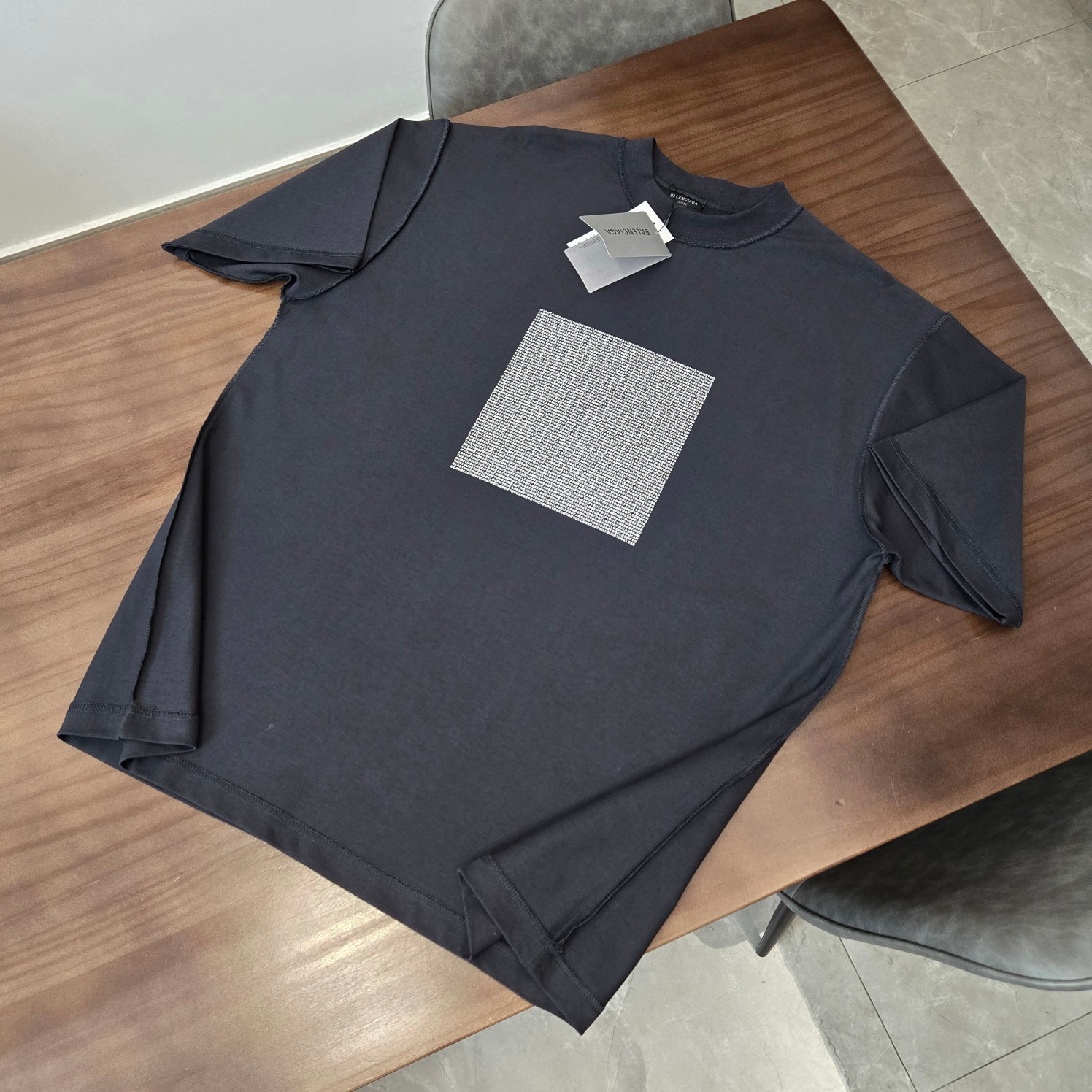 발렌시아가 2024SS 프린트 니트 849 Balenciaga T Shirt