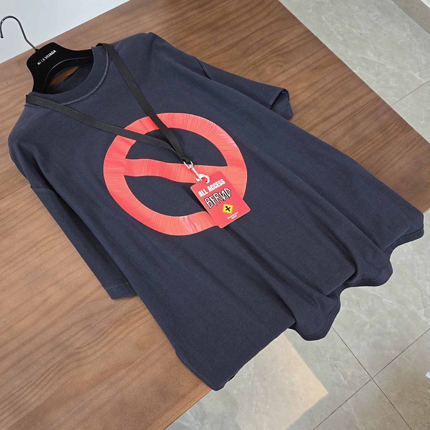 발렌시아가 2024SS 프린트 코튼 반팔 티셔츠 5350 Balenciaga T Shirt