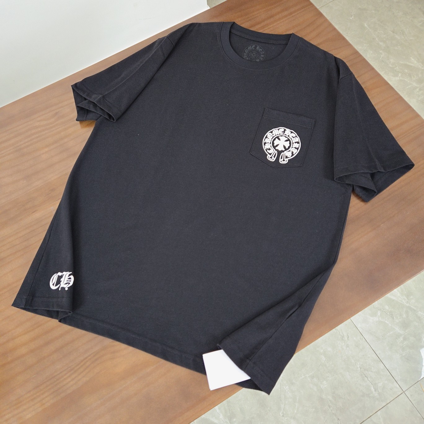 크롬하츠 2024SS 모노그램 프린트 반팔 티셔츠 863 Chrome Hearts T Shirt