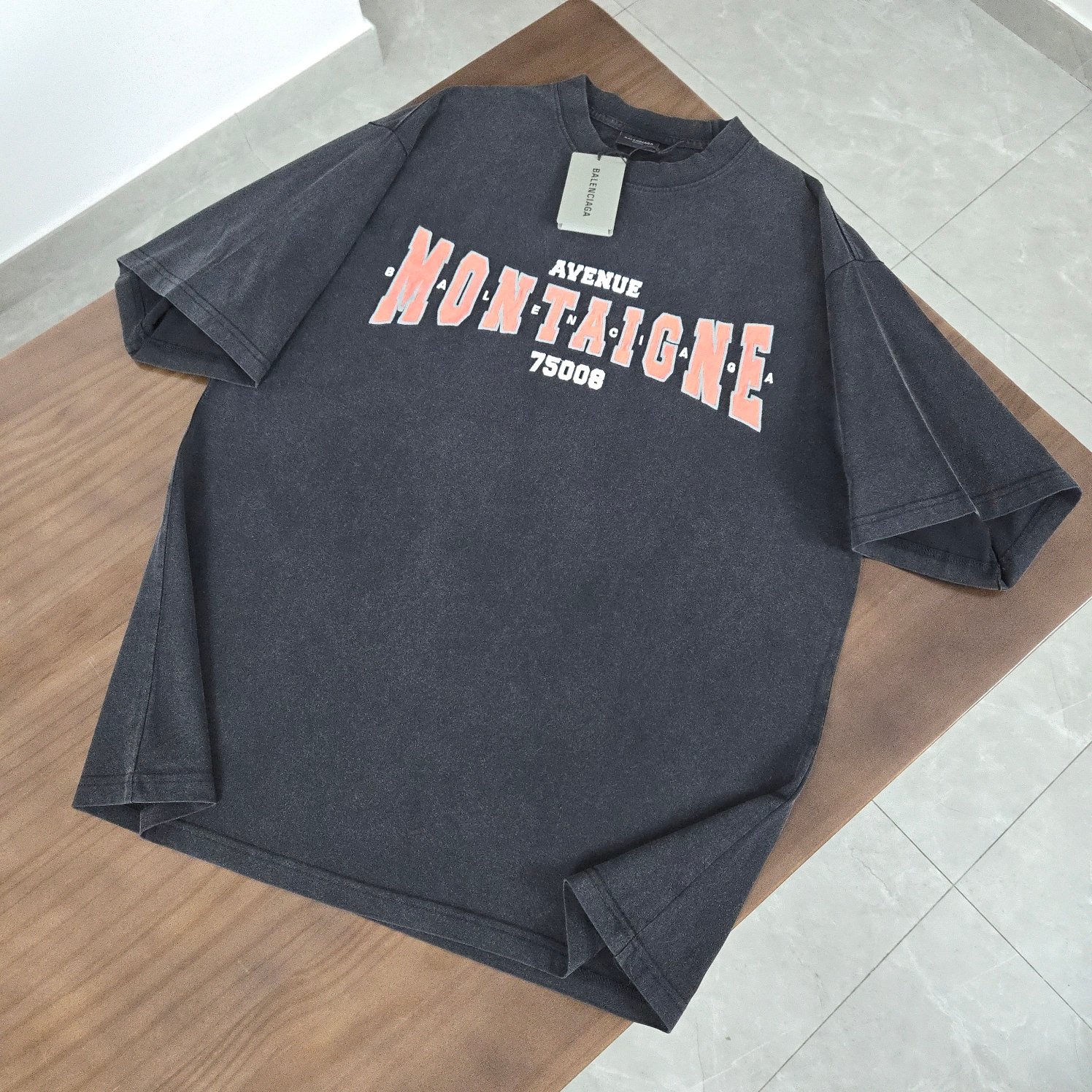 발렌시아가 자수 반팔 티셔츠 871 Balenciaga T Shirt