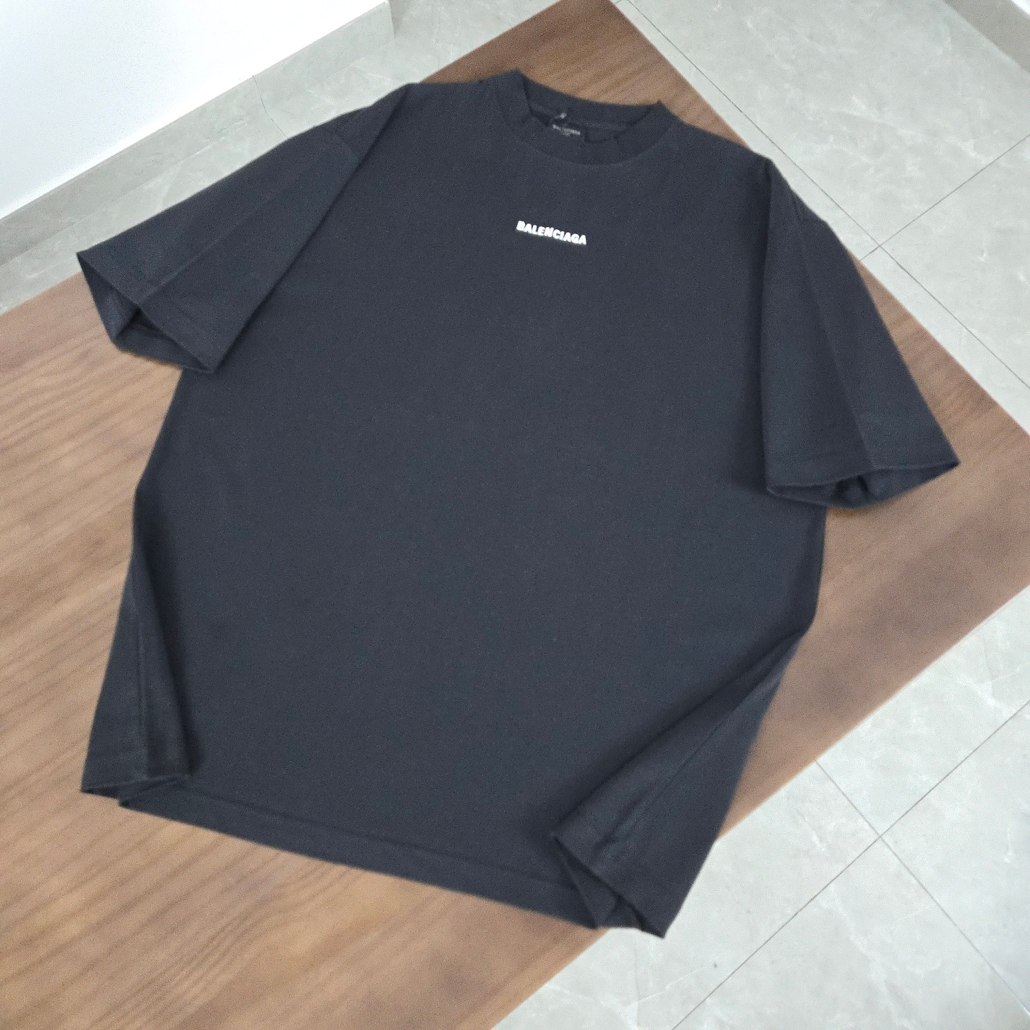 발렌시아가 로고 자수 반팔 티셔츠 872 Balenciaga T Shirt