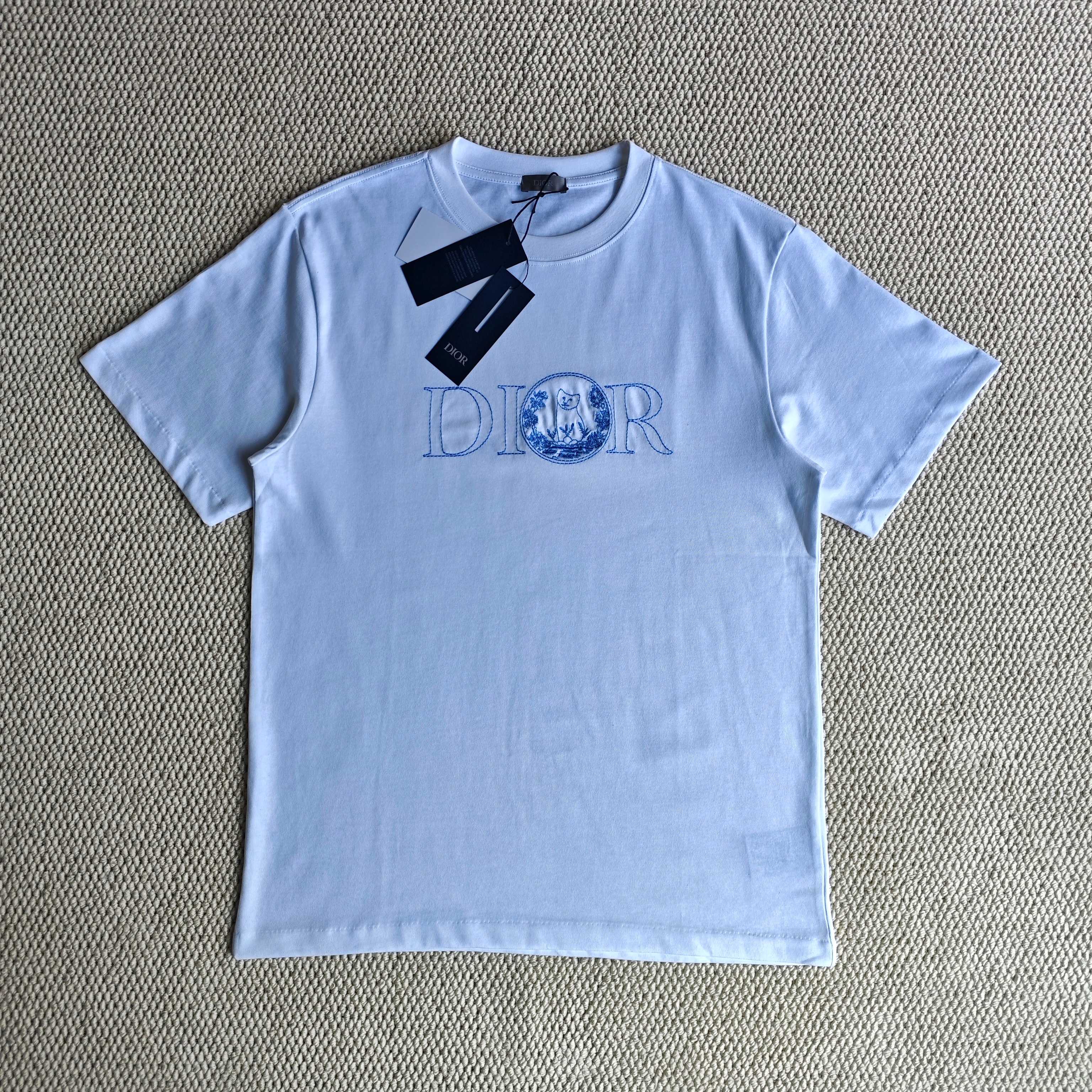 디올 자수 라운드넥 반팔 티셔츠 978 Dior T Shirt