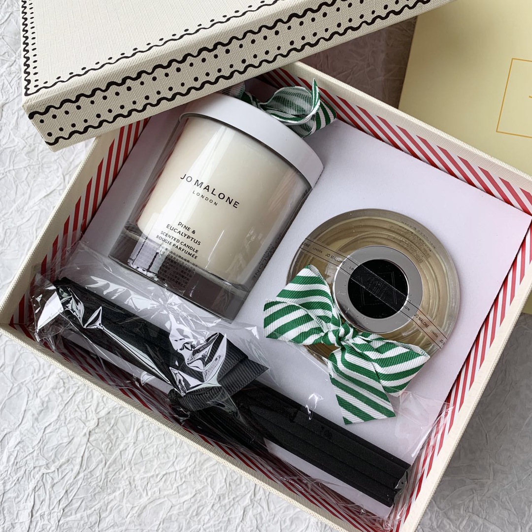 Jo Malone London Holiday Limited-Edition Fragrance Gift Set – Pine - Comprehensive