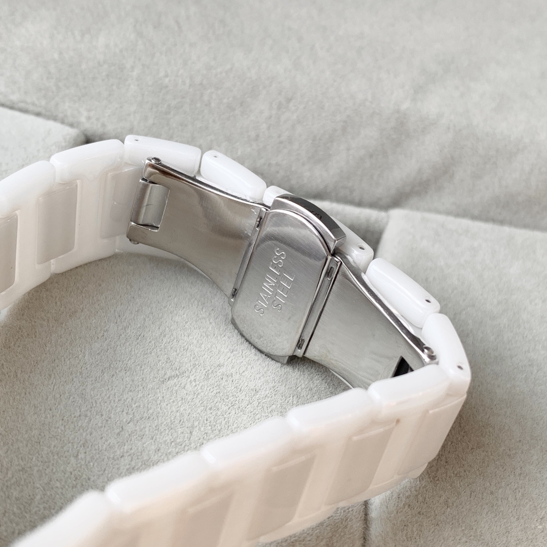 Bracelet Material:** Ceramic - Comprehensive 6