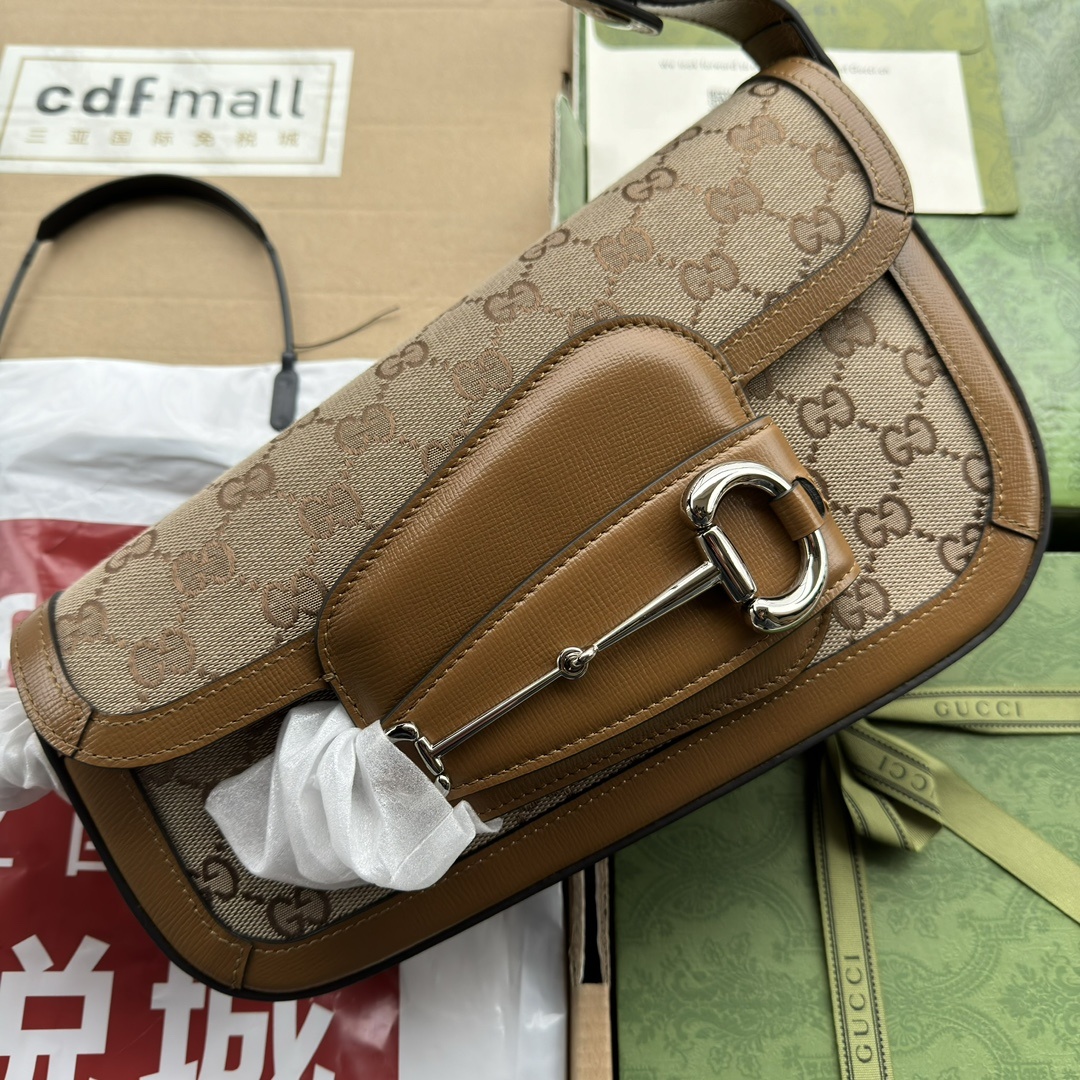 配置专柜包装GucciHorsebit1955系列小号肩背包款号764155FACX6值此经典马衔扣造型