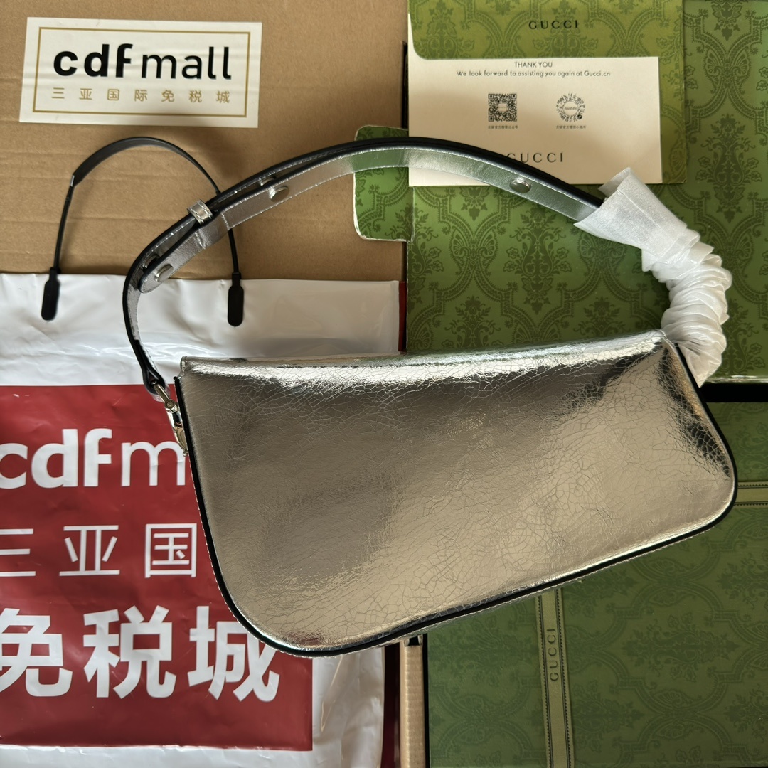 配置专柜包装GucciHorsebit1955系列小号肩背包款号764155FACX6值此经典马衔扣造型