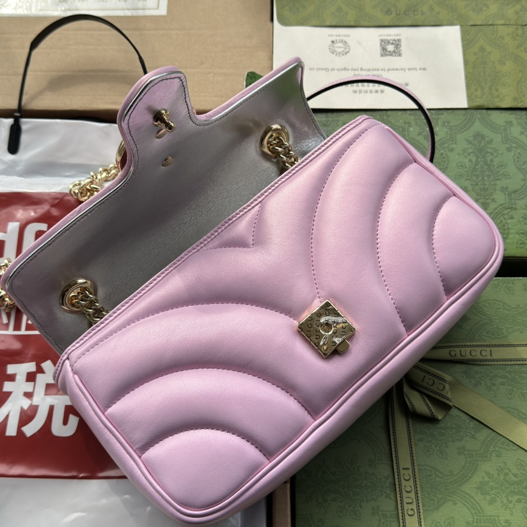 配置专柜包装GGMarmont系列小号肩背包443497AAC2U4923Gucci备受喜爱的手袋系列以