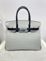 We Offer
 Hermes Birkin Bags Handbags